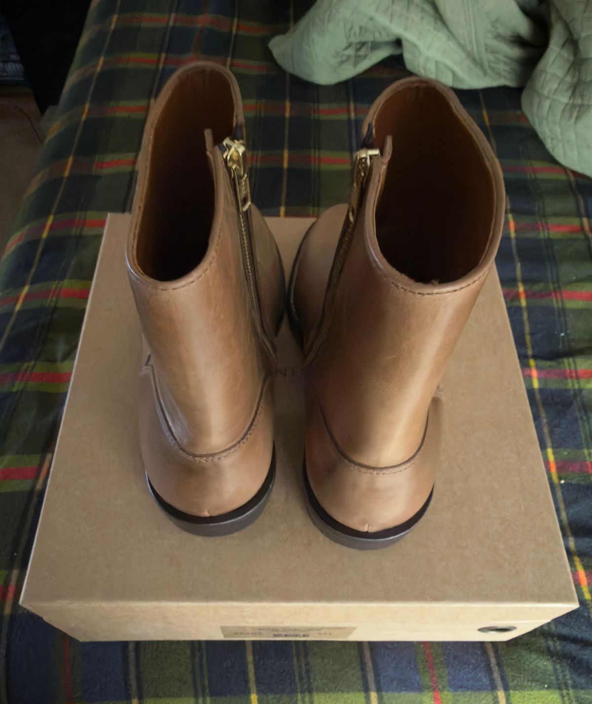 Photo by boots_4_me on February 19, 2026 of the Grant Stone Elias in Horween Dune Chromexcel.