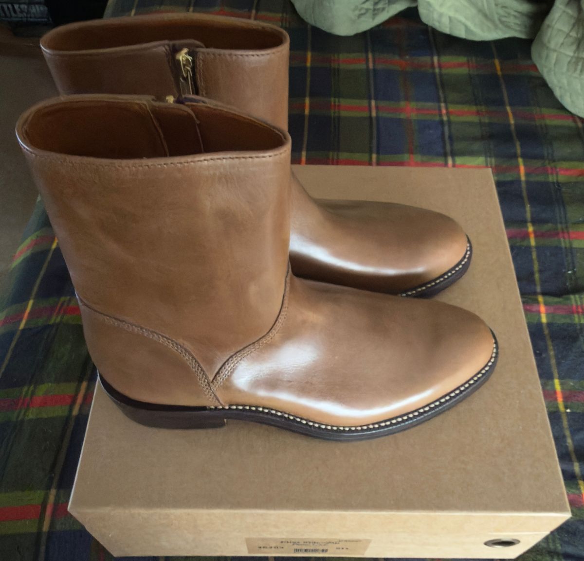 Photo by boots_4_me on February 19, 2026 of the Grant Stone Elias in Horween Dune Chromexcel.