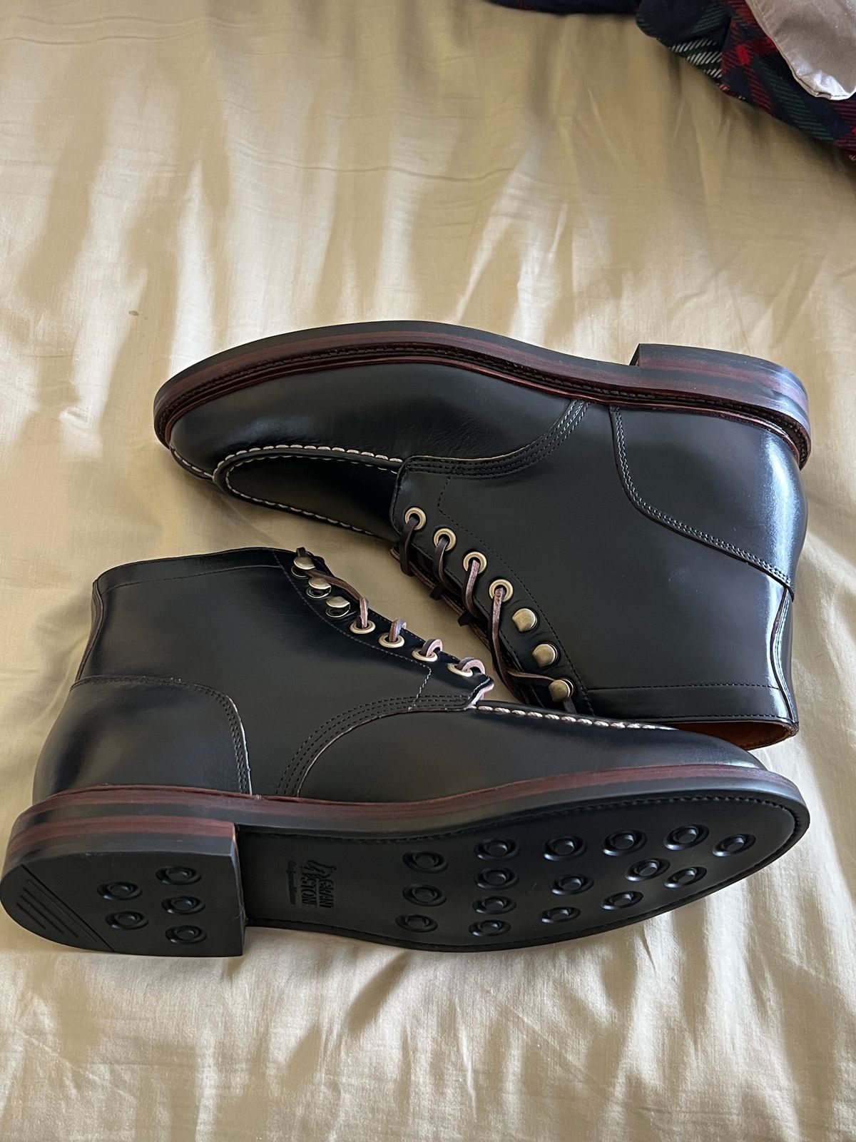 Photo by boots_4_me on July 27, 2023 of the Grant Stone Ottawa Boot in Horween Black Chromexcel.