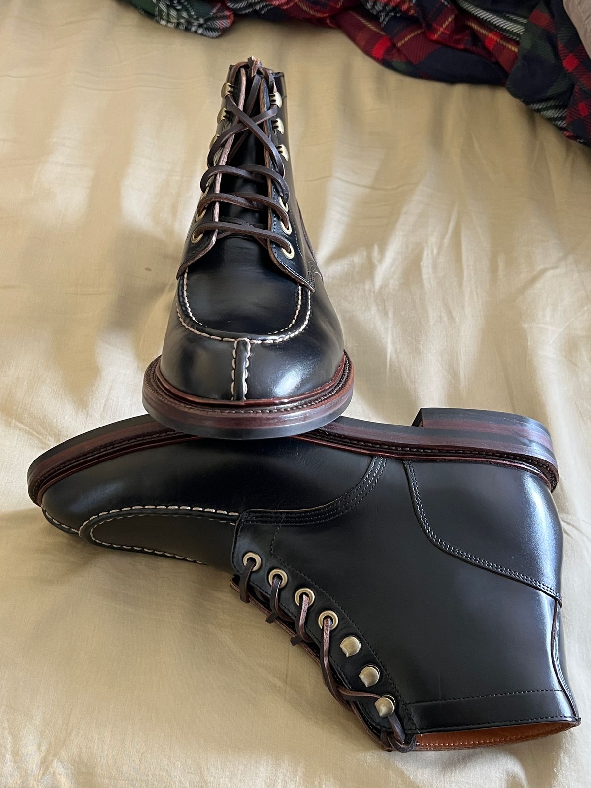 Photo by boots_4_me on July 27, 2023 of the Grant Stone Ottawa Boot in Horween Black Chromexcel.