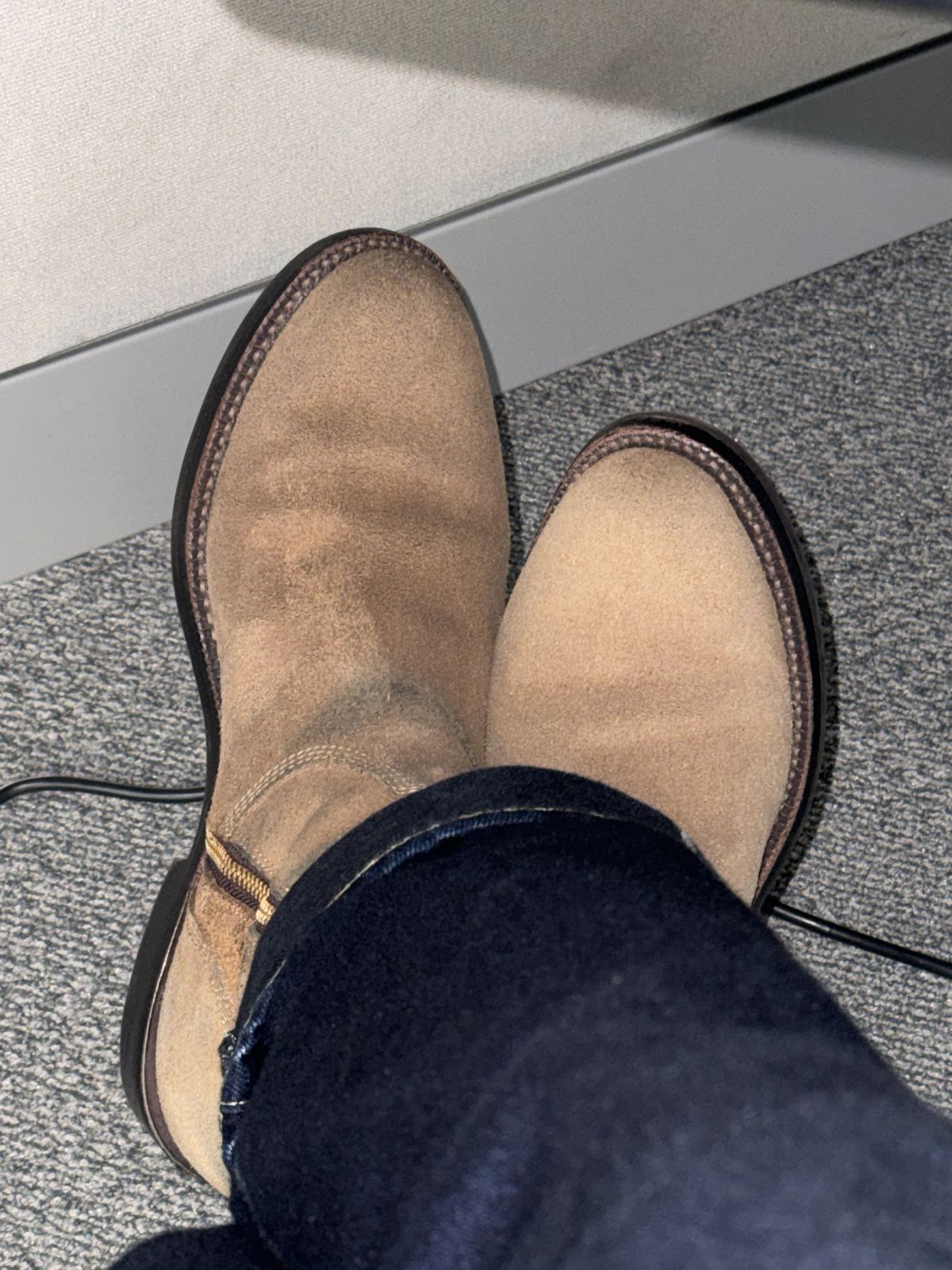 Photo by HeritageWearingPatriot on May 8, 2026 of the Grant Stone Elias in Horween Natural Chromexcel Roughout.
