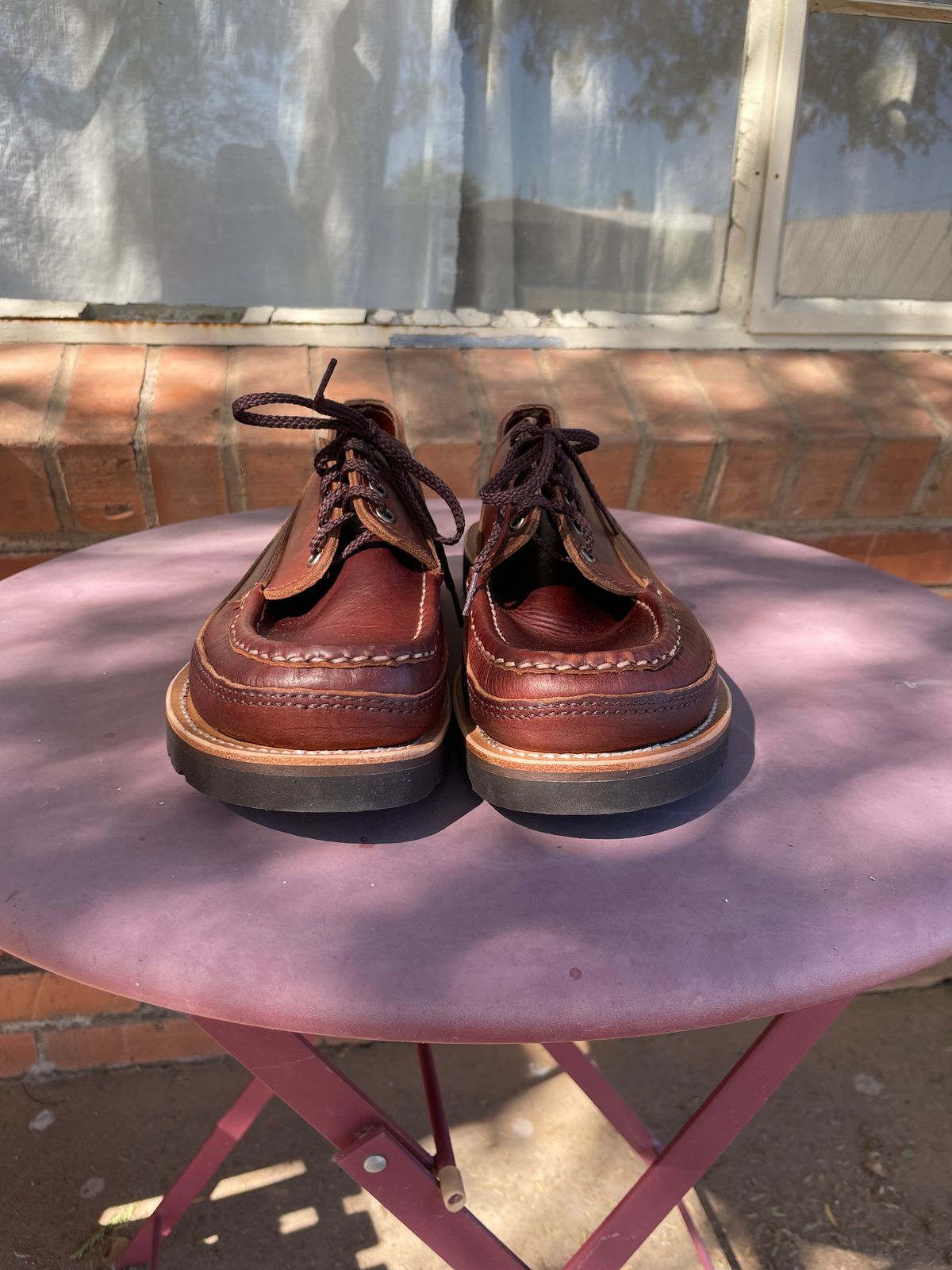 Photo by shakincheese on October 5, 2025 of the Russell Moccasin Co. Fishing Oxford in Seidel British Tan Double Shot.