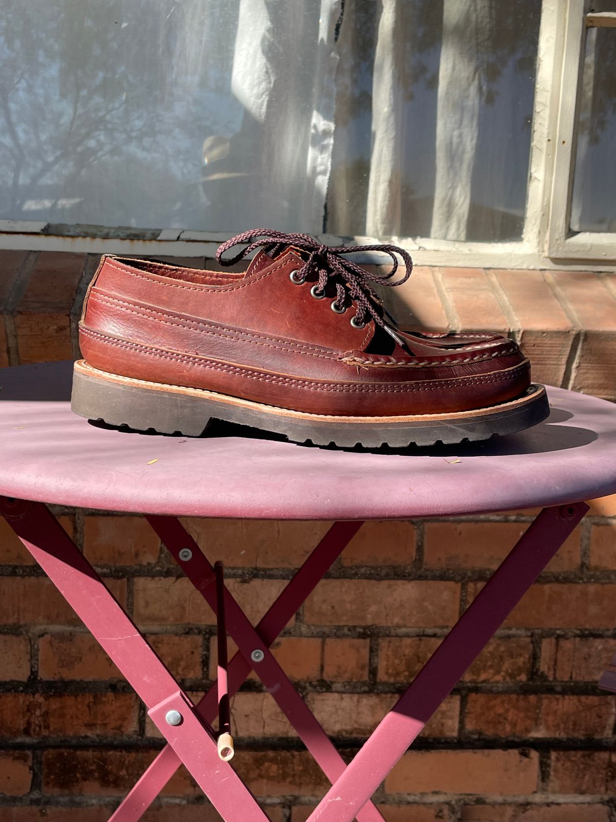 Photo by shakincheese on November 1, 2025 of the Russell Moccasin Co. Fishing Oxford in Seidel British Tan Double Shot.