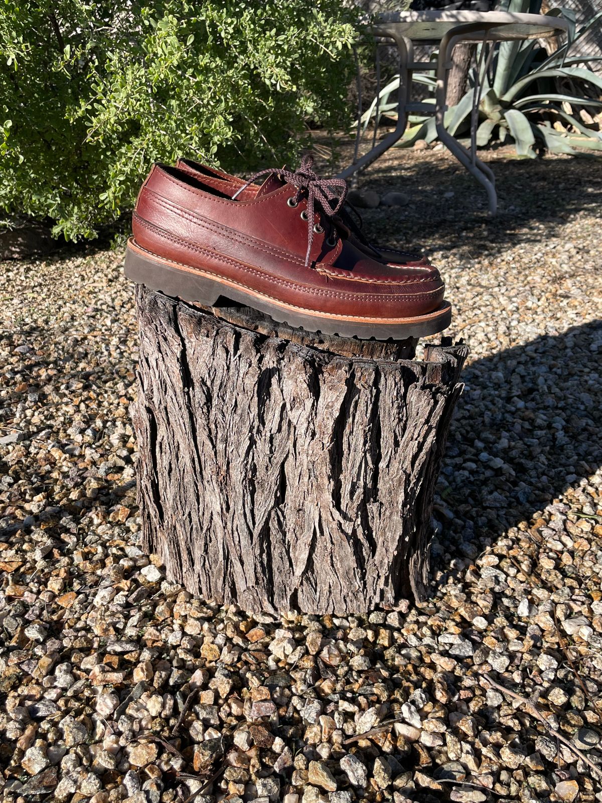 Photo by shakincheese on December 4, 2025 of the Russell Moccasin Co. Fishing Oxford in Seidel British Tan Double Shot.