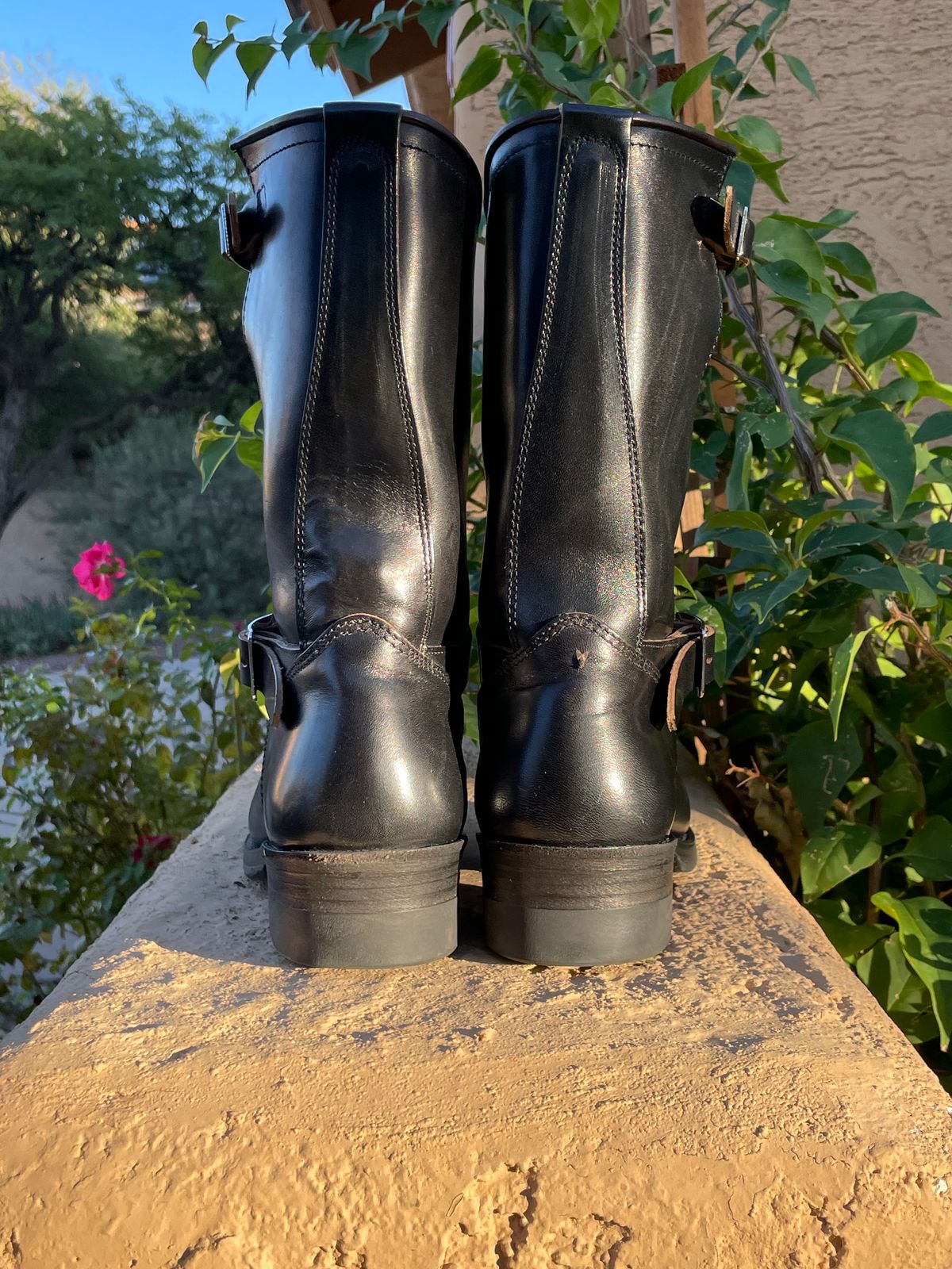 Photo by shakincheese on October 4, 2023 of the Attractions BILTBUCK Engineer Boots in Black Italian Horsebutt.