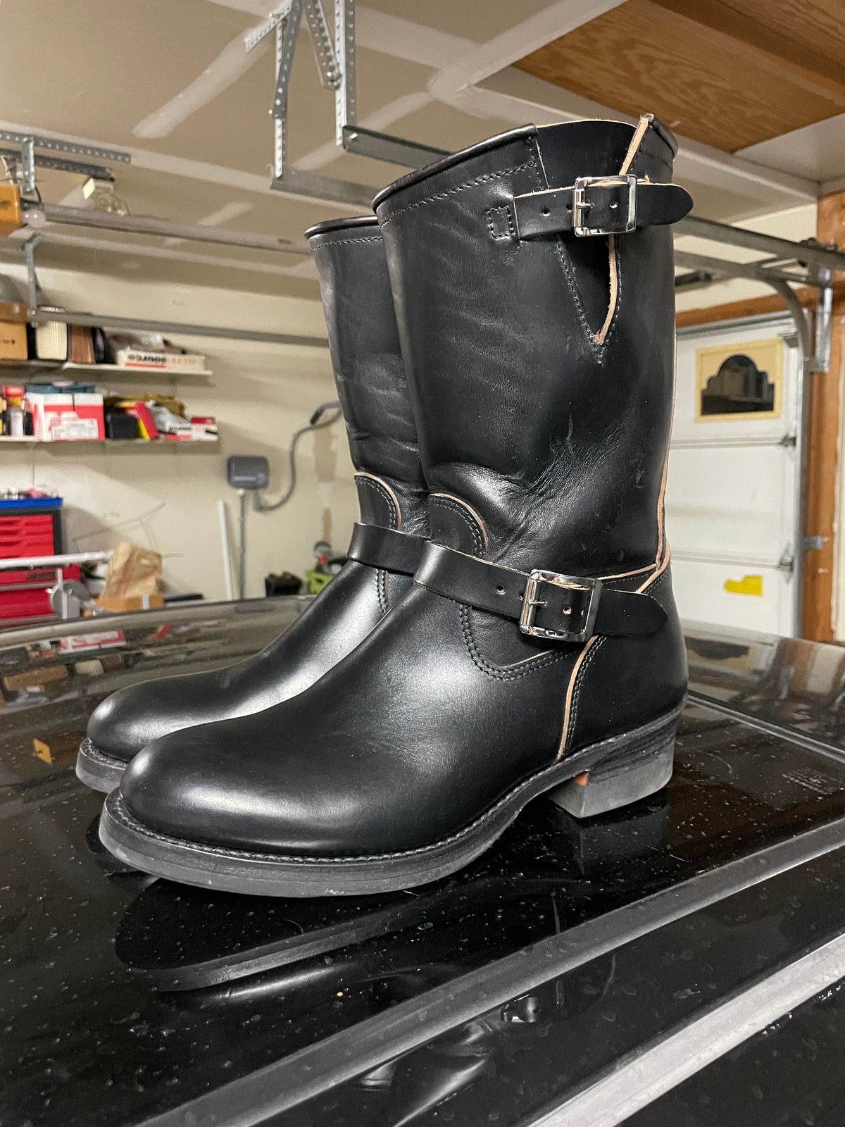 Photo by shakincheese on November 6, 2023 of the Attractions BILTBUCK Engineer Boots in Black Italian Horsebutt.