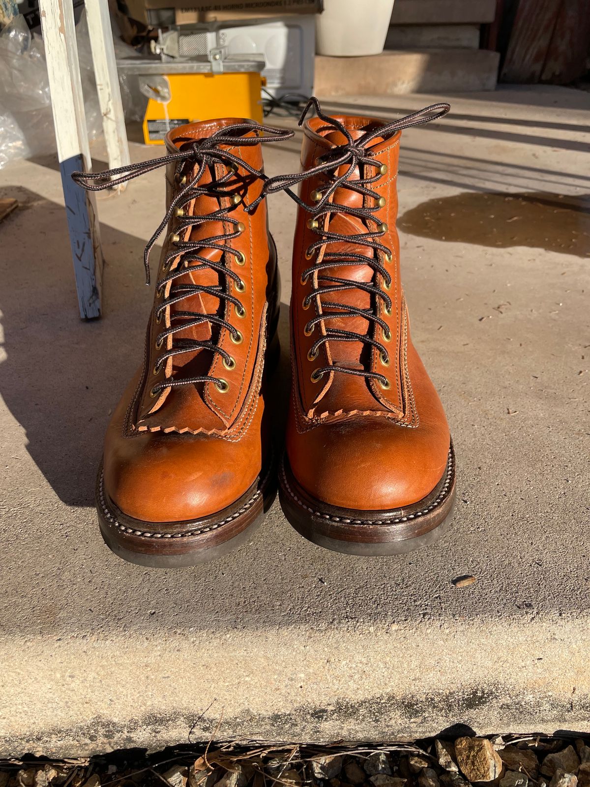 Photo by shakincheese on January 1, 2024 of the John Lofgren Donkey Puncher Boots in Badalassi Carlo Cognac Minerva.