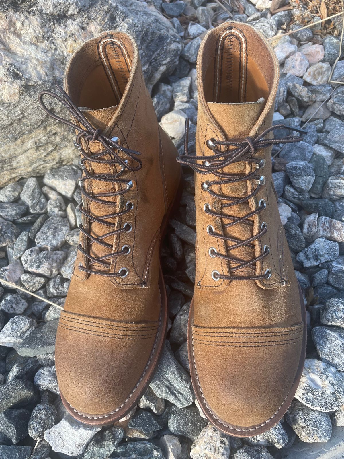 Photo by couchpotato on January 5, 2025 of the Red Wing Iron Ranger in S.B. Foot Hawthorne Muleskinner.