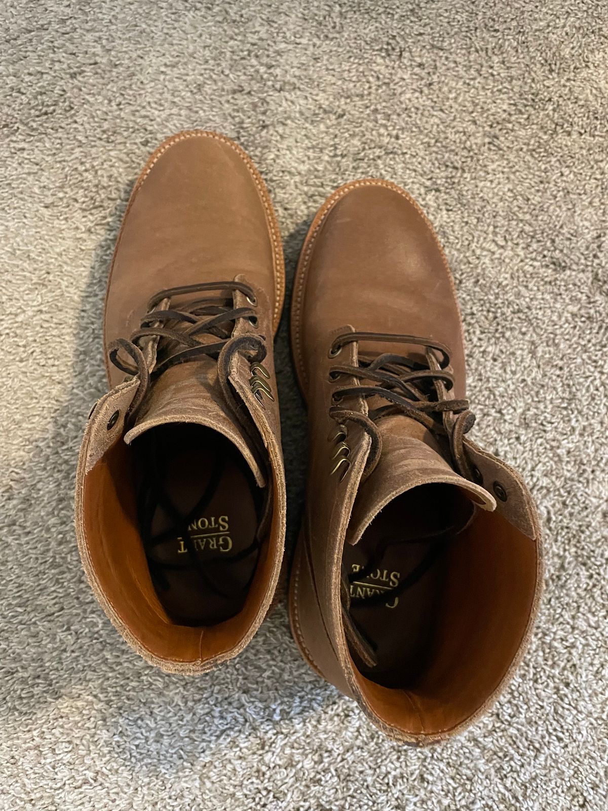 Photo by couchpotato on November 2, 2023 of the Grant Stone Diesel Boot in C.F. Stead Natural Waxy Commander Suede.