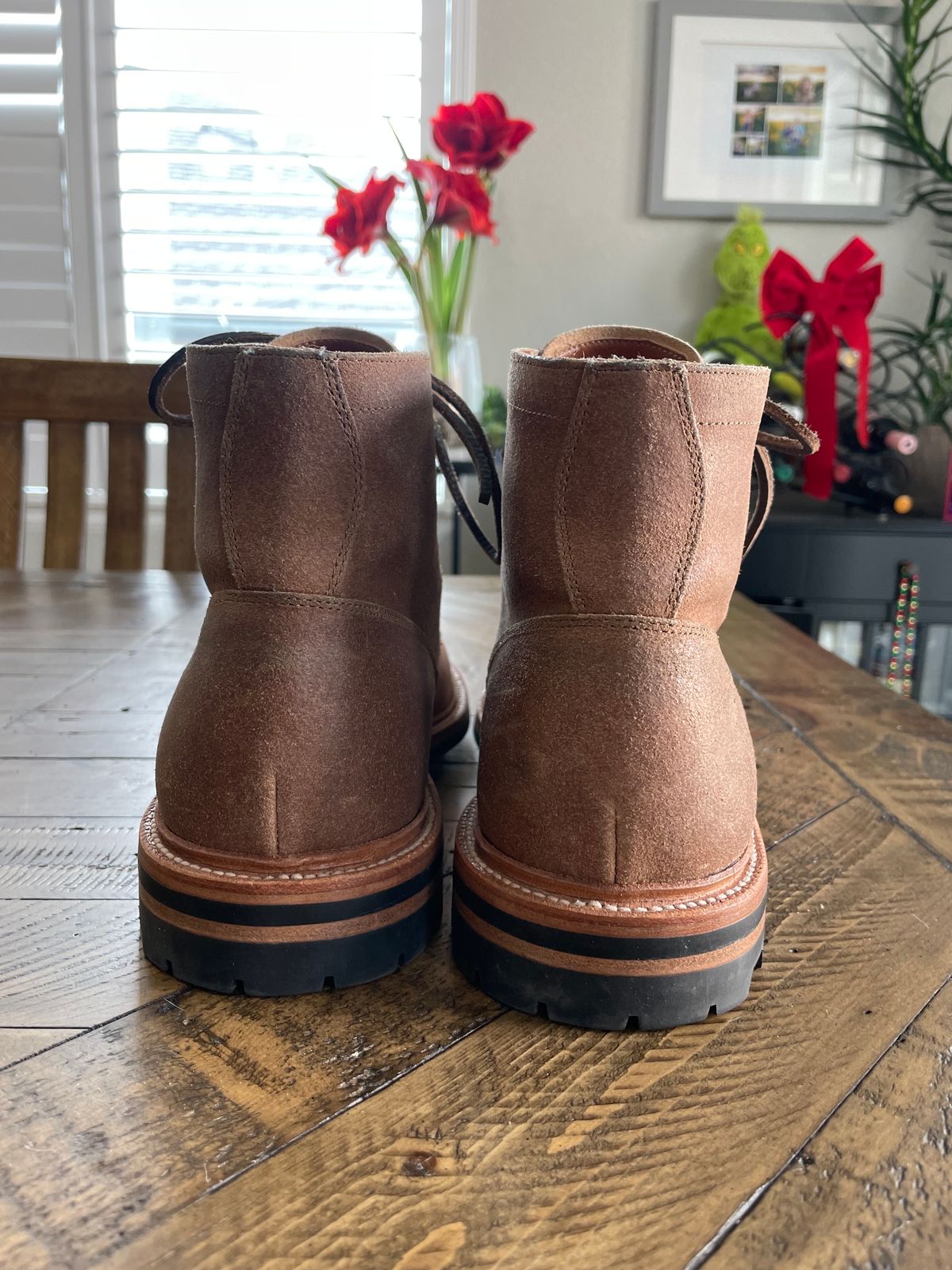Photo by couchpotato on January 4, 2024 of the Grant Stone Diesel Boot in C.F. Stead Natural Waxy Commander Suede.