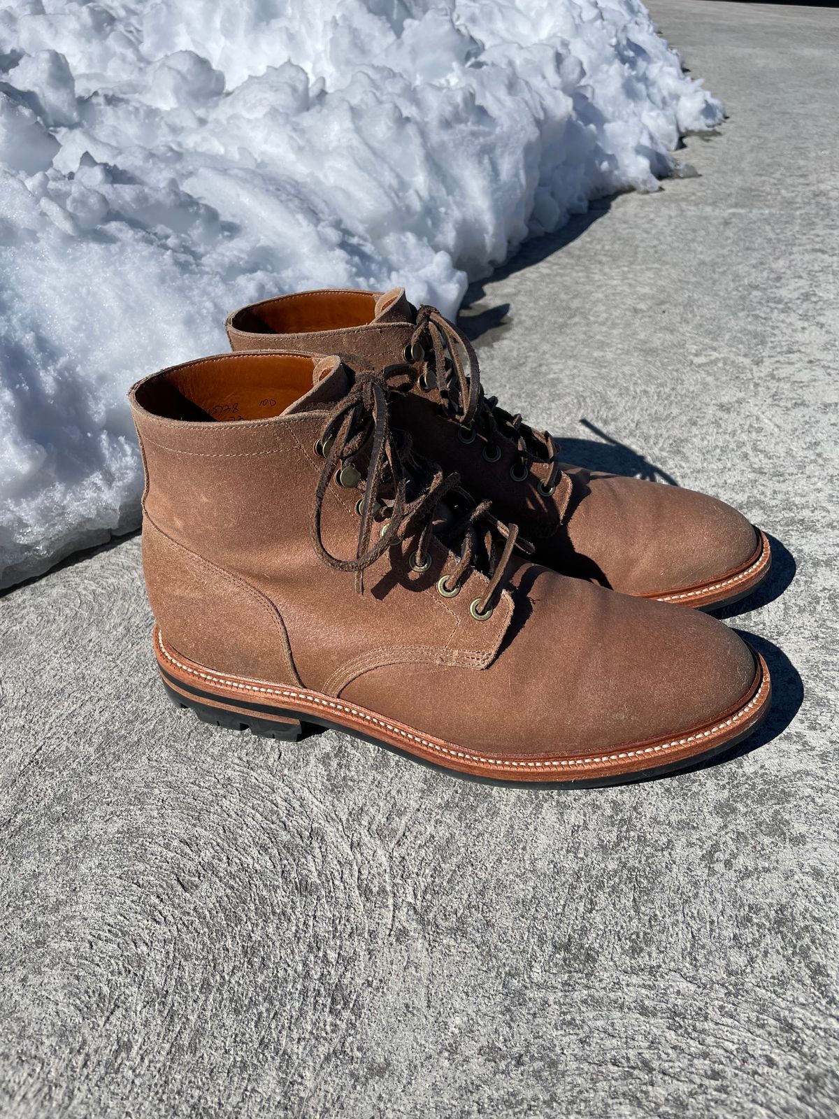 Photo by couchpotato on February 4, 2024 of the Grant Stone Diesel Boot in C.F. Stead Natural Waxy Commander Suede.
