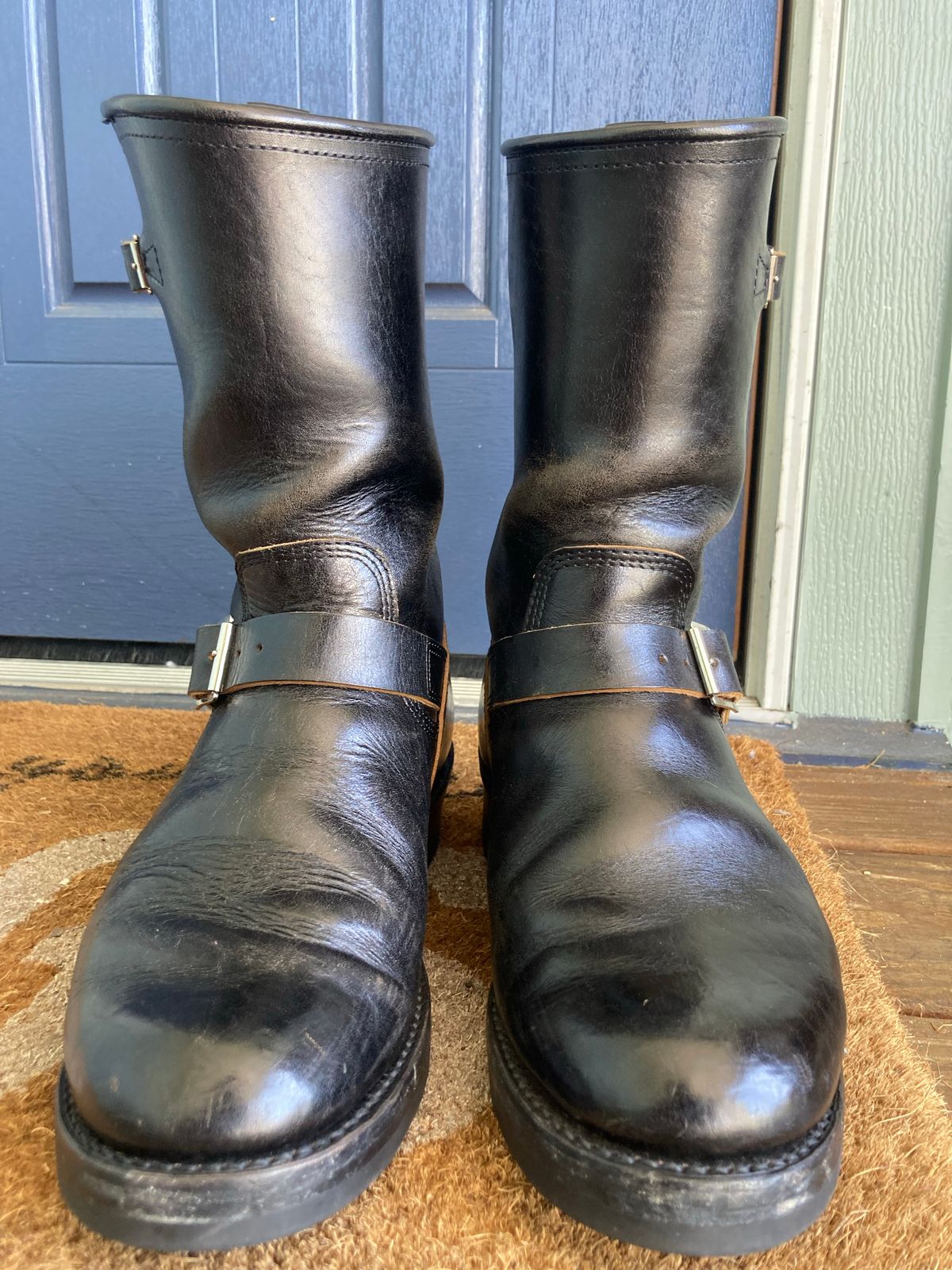 Photo by rickdawg on November 4, 2022 of the John Lofgren Wabash Engineer Boots in Shinki Black Oiled Horsebutt.