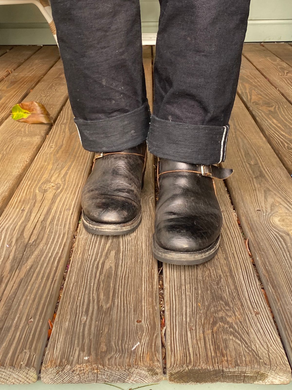 Photo by rickdawg on January 5, 2023 of the John Lofgren Wabash Engineer Boots in Shinki Black Oiled Horsebutt.