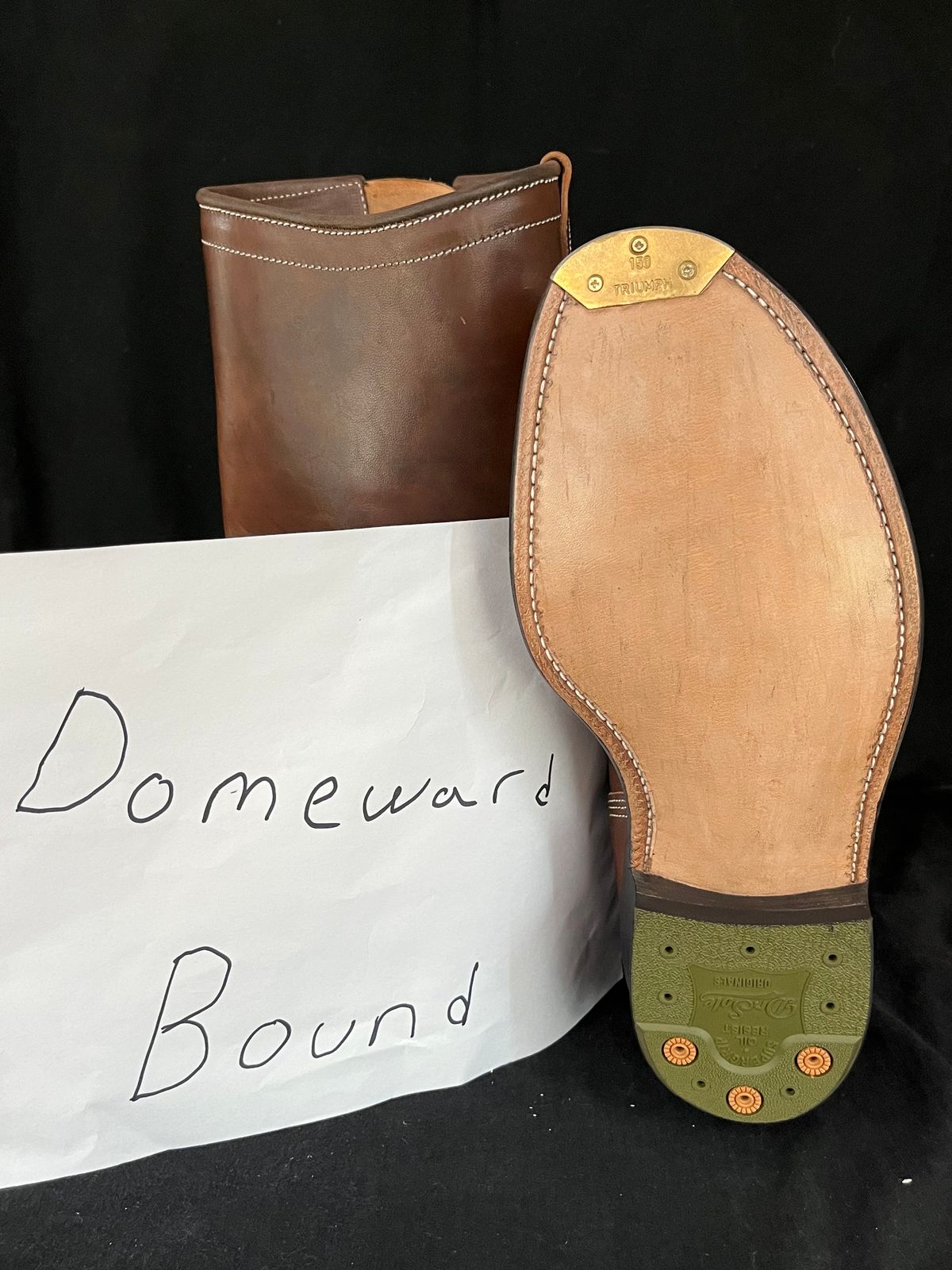 Photo by rickdawg on October 10, 2023 of the Unsung U 22-2 Engineer Boot in Maryam Toscanello Horsebutt Overdyed Walnut.