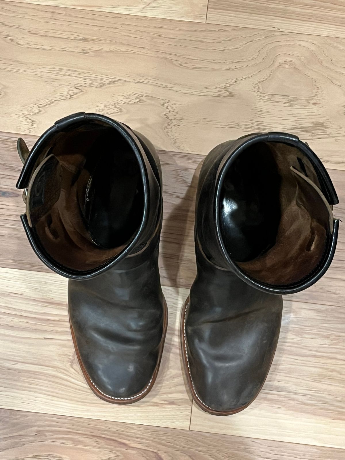 Photo by rickdawg on November 5, 2025 of the John Lofgren Wabash Engineer Boots in Maryam Salvia Rovescio Sego & Shinki Black Teacore Horsebutt.