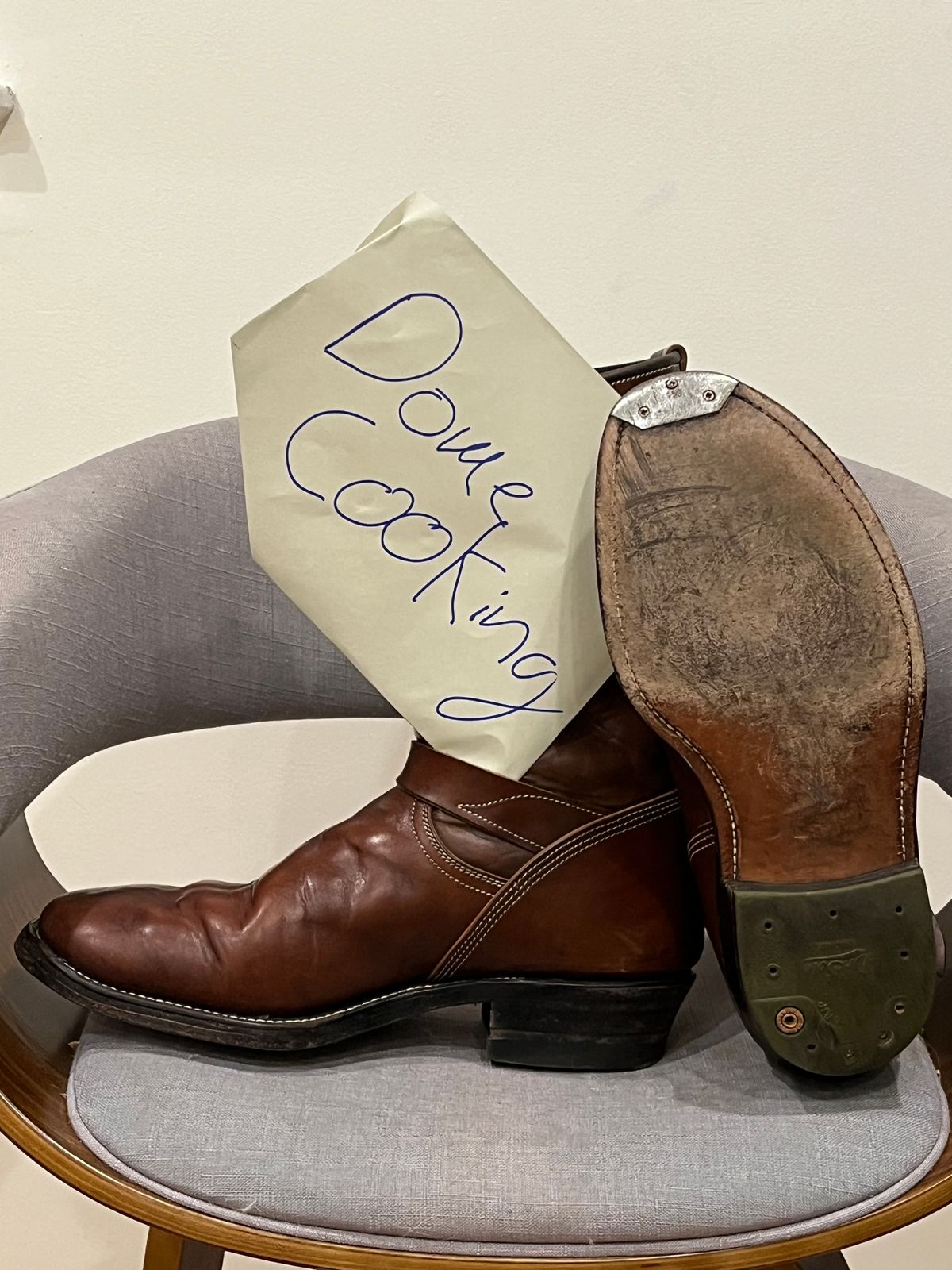 Photo by rickdawg on November 5, 2025 of the Unsung U 22-2 Engineer Boot in Maryam Toscanello Horsebutt Overdyed Walnut.