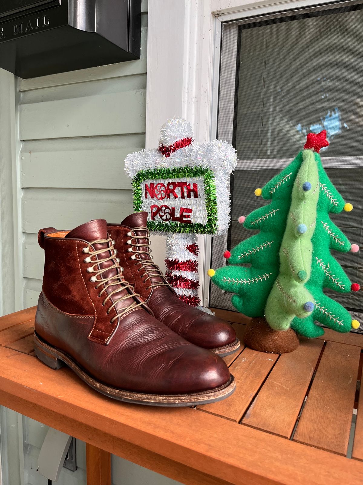 Photo by rickdawg on January 2, 2024 of the Viberg Country Boot in C.F. Stead Polo Brown Classic Oiled Shoulder.