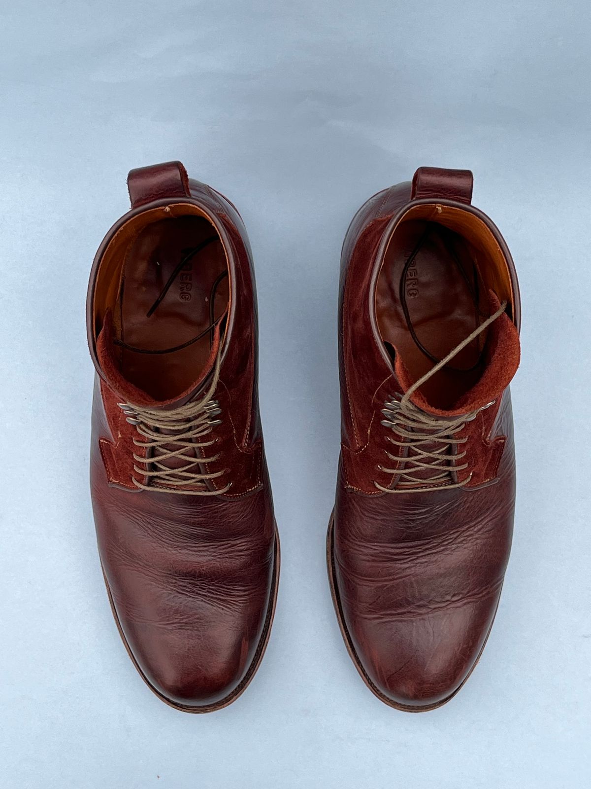 Photo by rickdawg on March 5, 2024 of the Viberg Country Boot in C.F. Stead Polo Brown Classic Oiled Shoulder.