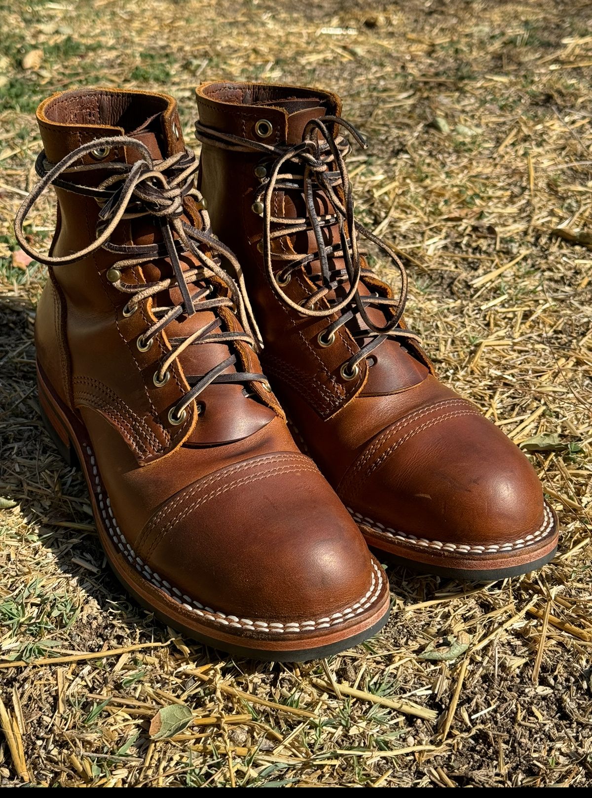 Photo by ham_boy00 on November 10, 2024 of the Nicks Americana in Horween Orange Predator.