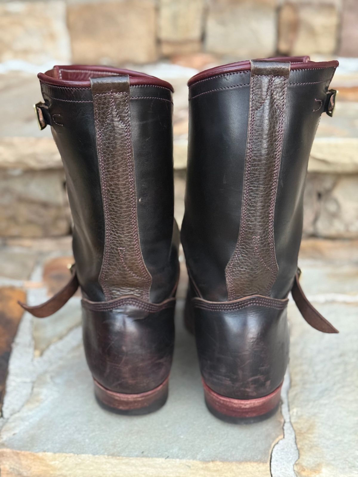 Photo by nathanjcreel on November 4, 2025 of the Unsung U 22-2 Engineer Boot in Horween Burgundy Workshoe Butt Overdyed Black.