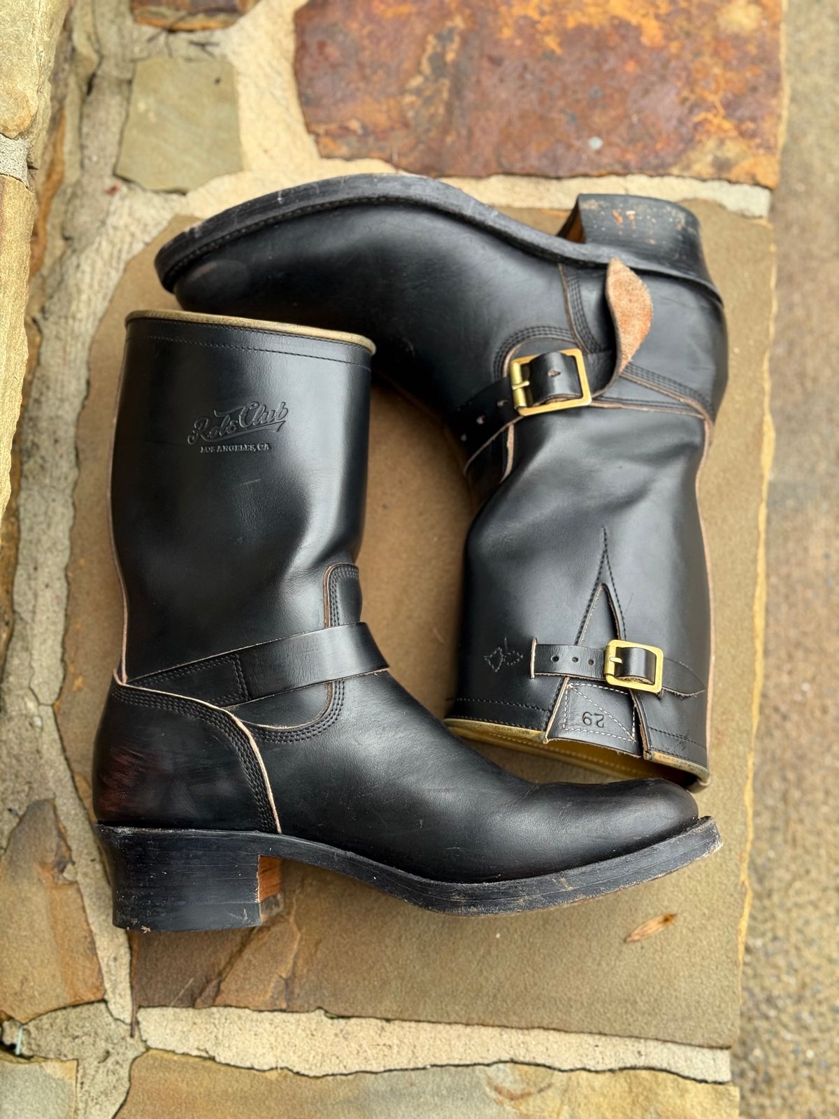 Photo by nathanjcreel on December 5, 2025 of the Role Club Engineer Boots in Horween Black Chromexcel Horsehide.