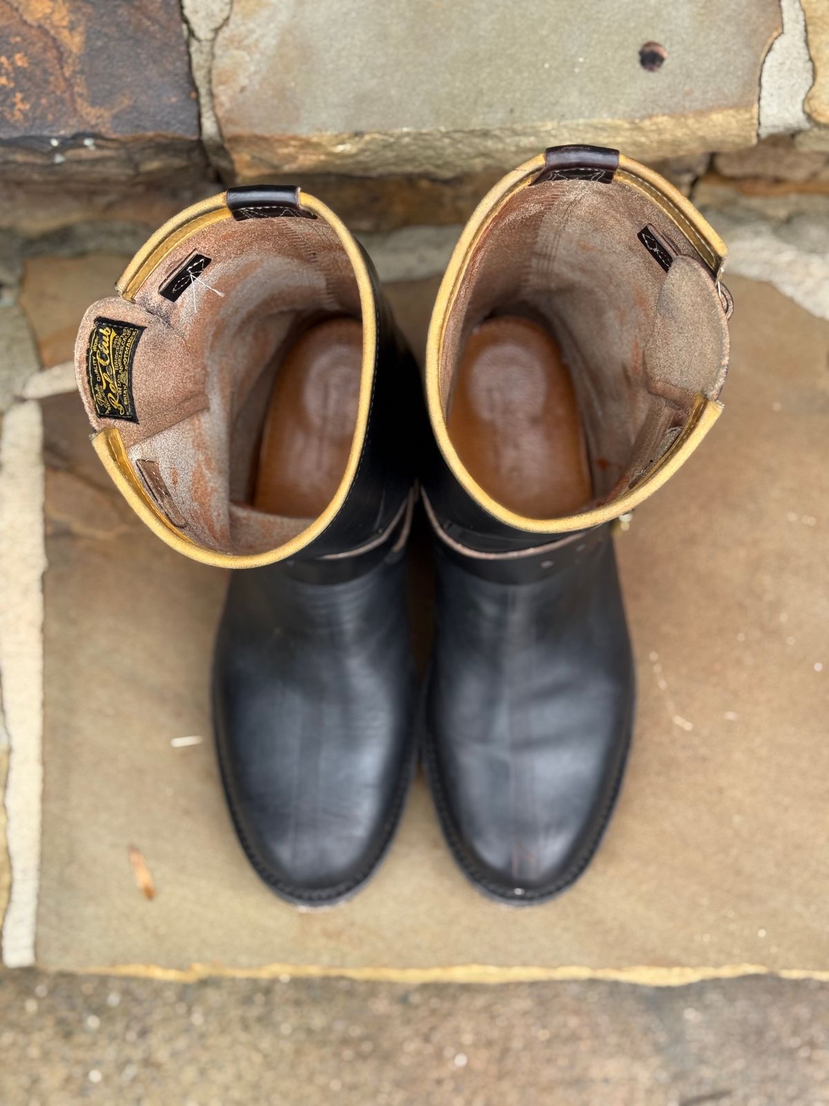 Photo by nathanjcreel on December 5, 2025 of the Role Club Engineer Boots in Horween Black Chromexcel Horsehide.