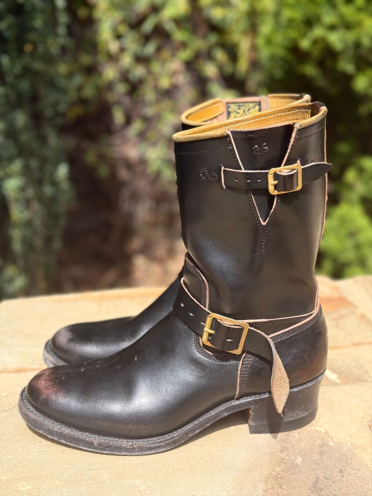 Photo by nathanjcreel on April 1, 2026 of the Role Club Engineer Boots in Horween Black Chromexcel Horsehide.