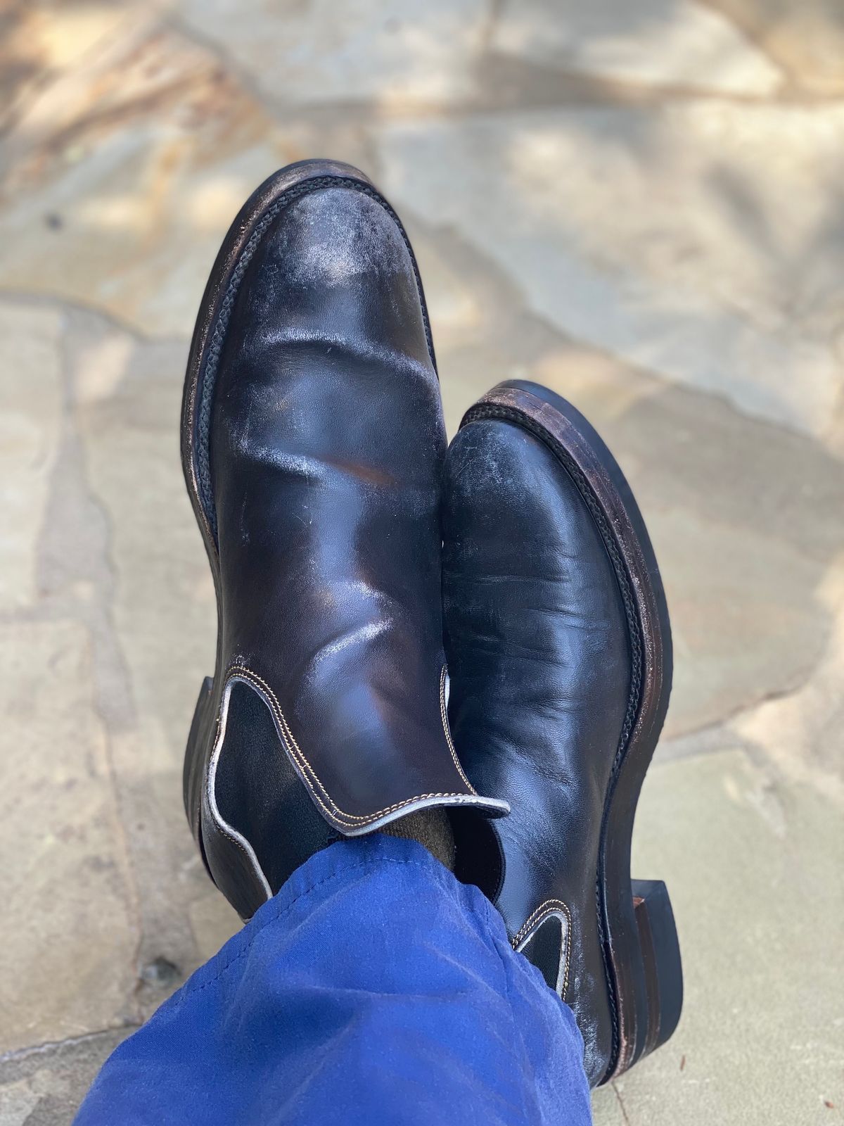 Photo by nathanjcreel on April 3, 2025 of the Fortis Boots Wholecut Chelsea in Maryam Horsebutt Grigio Light Natural Overdyed Black.