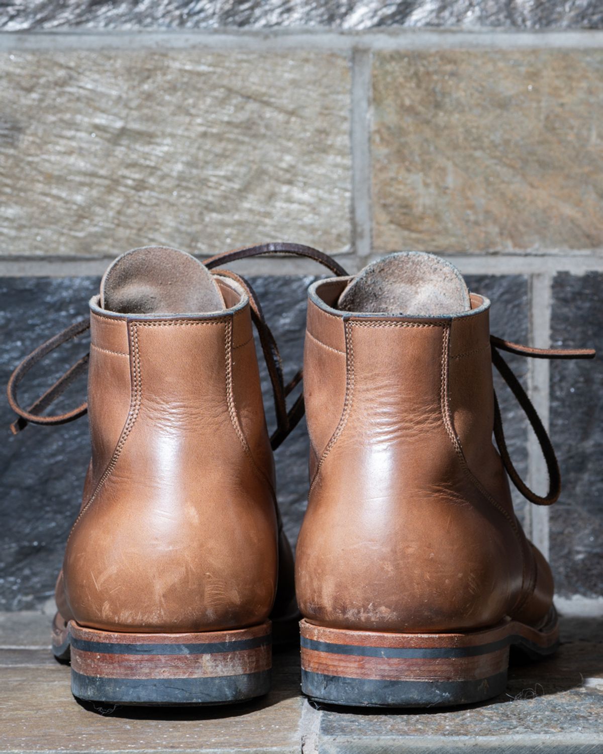 Photo by heritage_by_niels on January 3, 2024 of the Viberg Service Boot BCT in Horween Natural Chromexcel.