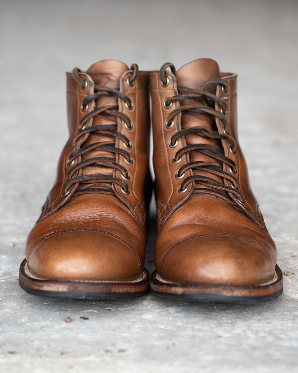 Photo by heritage_by_niels on April 3, 2024 of the Viberg Service Boot BCT in Horween Natural Chromexcel.