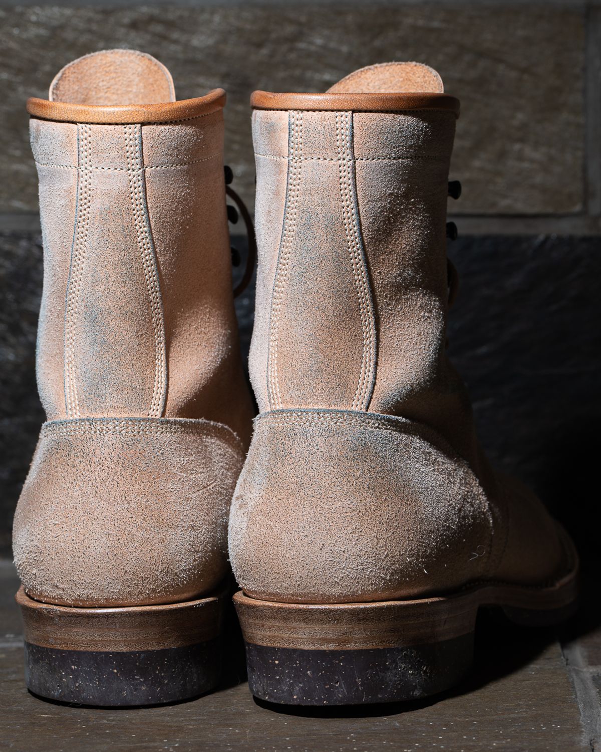 Photo by heritage_by_niels on December 1, 2025 of the Onderhoud SVC02 Packer Boot in Maryam Natural Horsebutt Roughout.