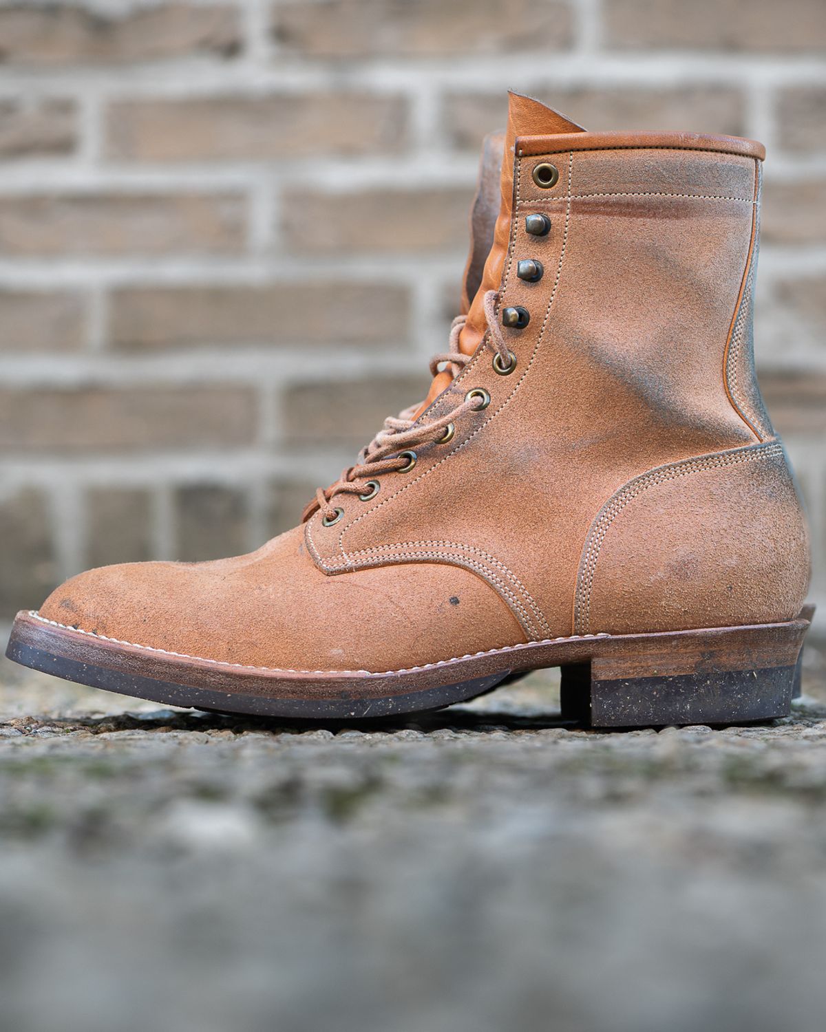 Photo by heritage_by_niels on March 2, 2026 of the Onderhoud SVC02 Packer Boot in Maryam Natural Horsebutt Roughout.