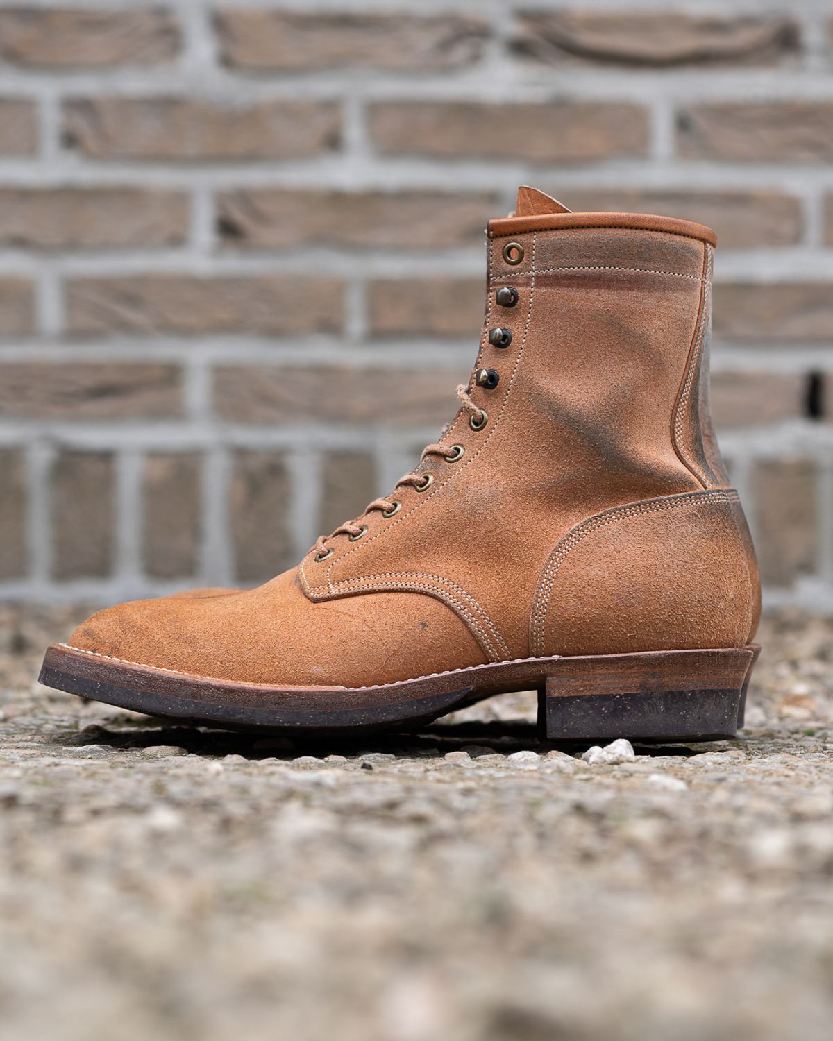 Photo by heritage_by_niels on April 4, 2026 of the Onderhoud SVC02 Packer Boot in Maryam Natural Horsebutt Roughout.