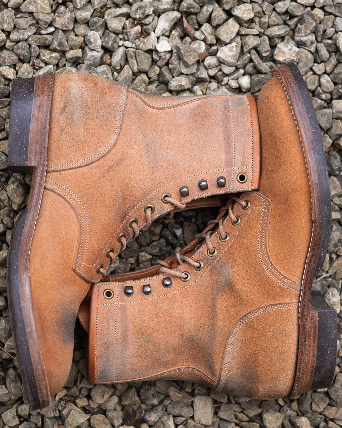 Photo by heritage_by_niels on April 4, 2026 of the Onderhoud SVC02 Packer Boot in Maryam Natural Horsebutt Roughout.