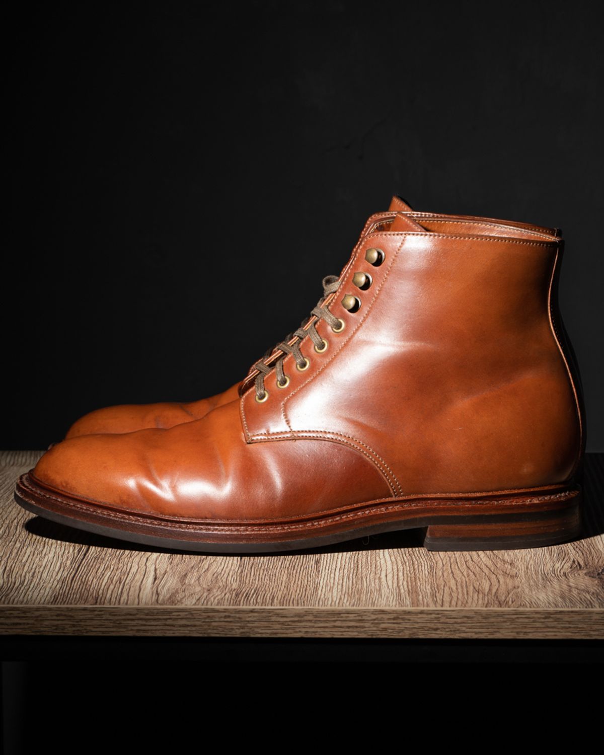 Photo by heritage_by_niels on April 1, 2023 of the Grant Stone Edward Boot in Horween Honey Glazed Shell Cordovan.