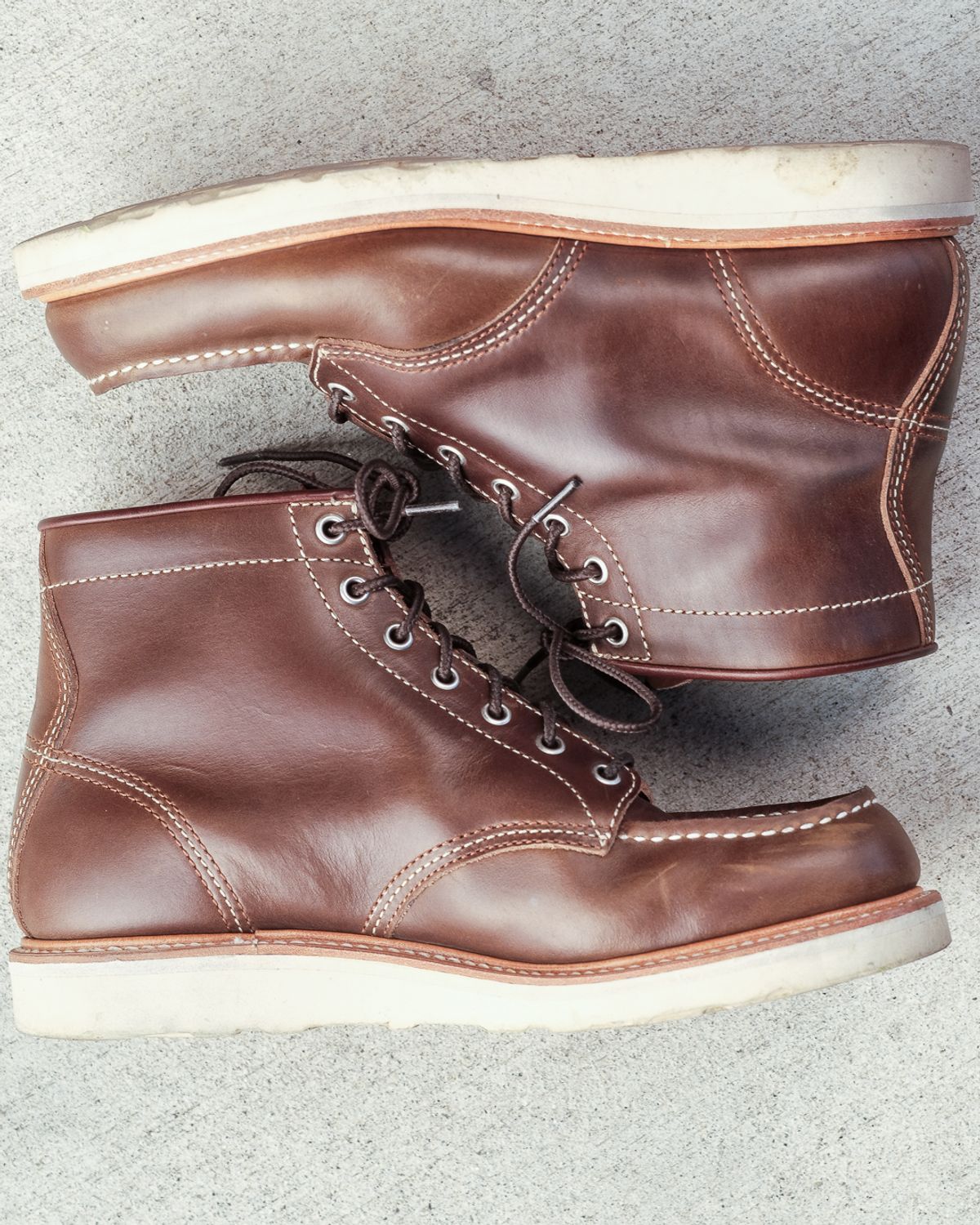 Photo by denimhound on November 5, 2022 of the John Lofgren Moc Toe Boots in Horween Olive Chromexcel.