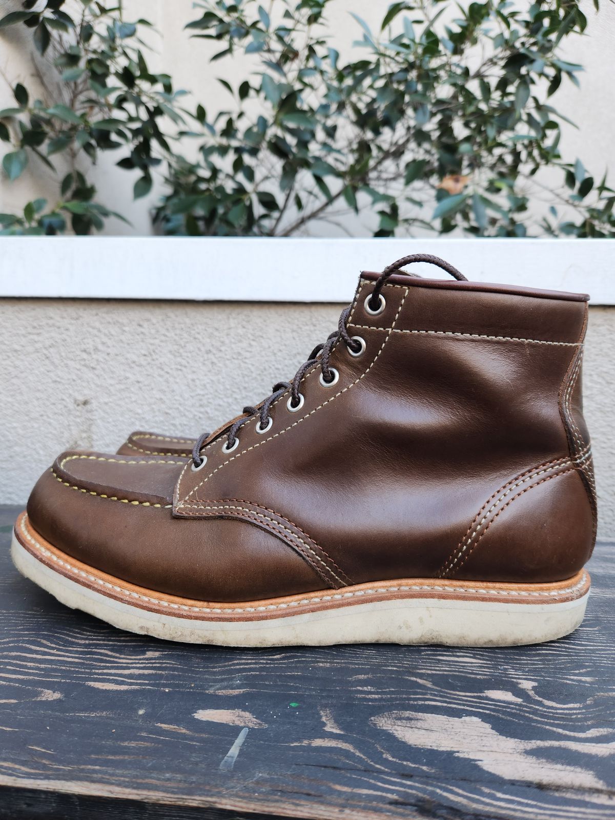 Photo by denimhound on January 5, 2023 of the John Lofgren Moc Toe Boots in Horween Olive Chromexcel.