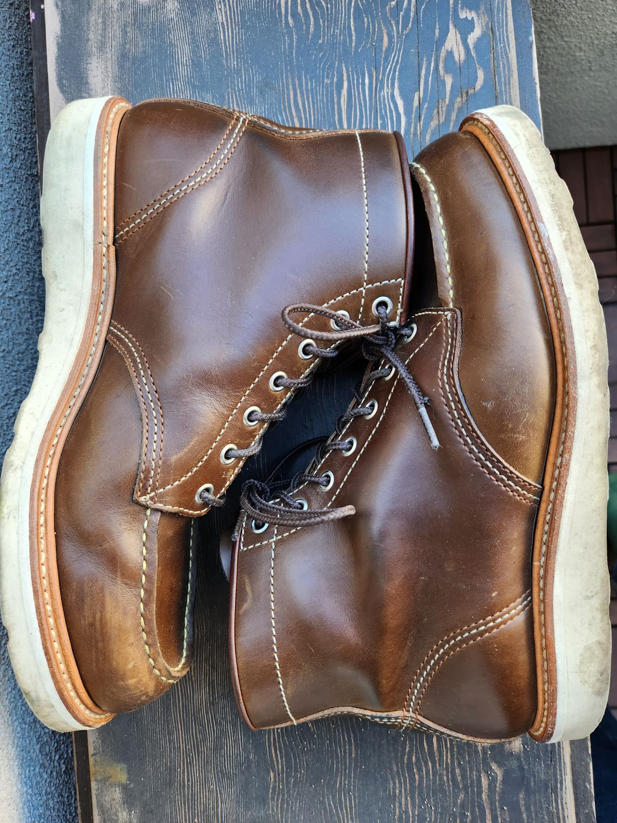 Photo by denimhound on February 5, 2023 of the John Lofgren Moc Toe Boots in Horween Olive Chromexcel.