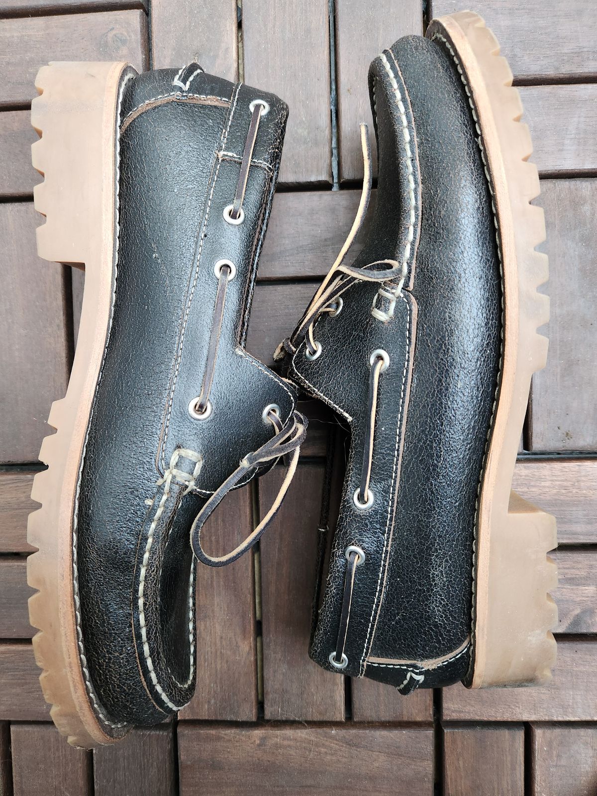 Photo by denimhound on December 5, 2023 of the Thursday Handsewn Loafer in Horween Waxed Cacao.