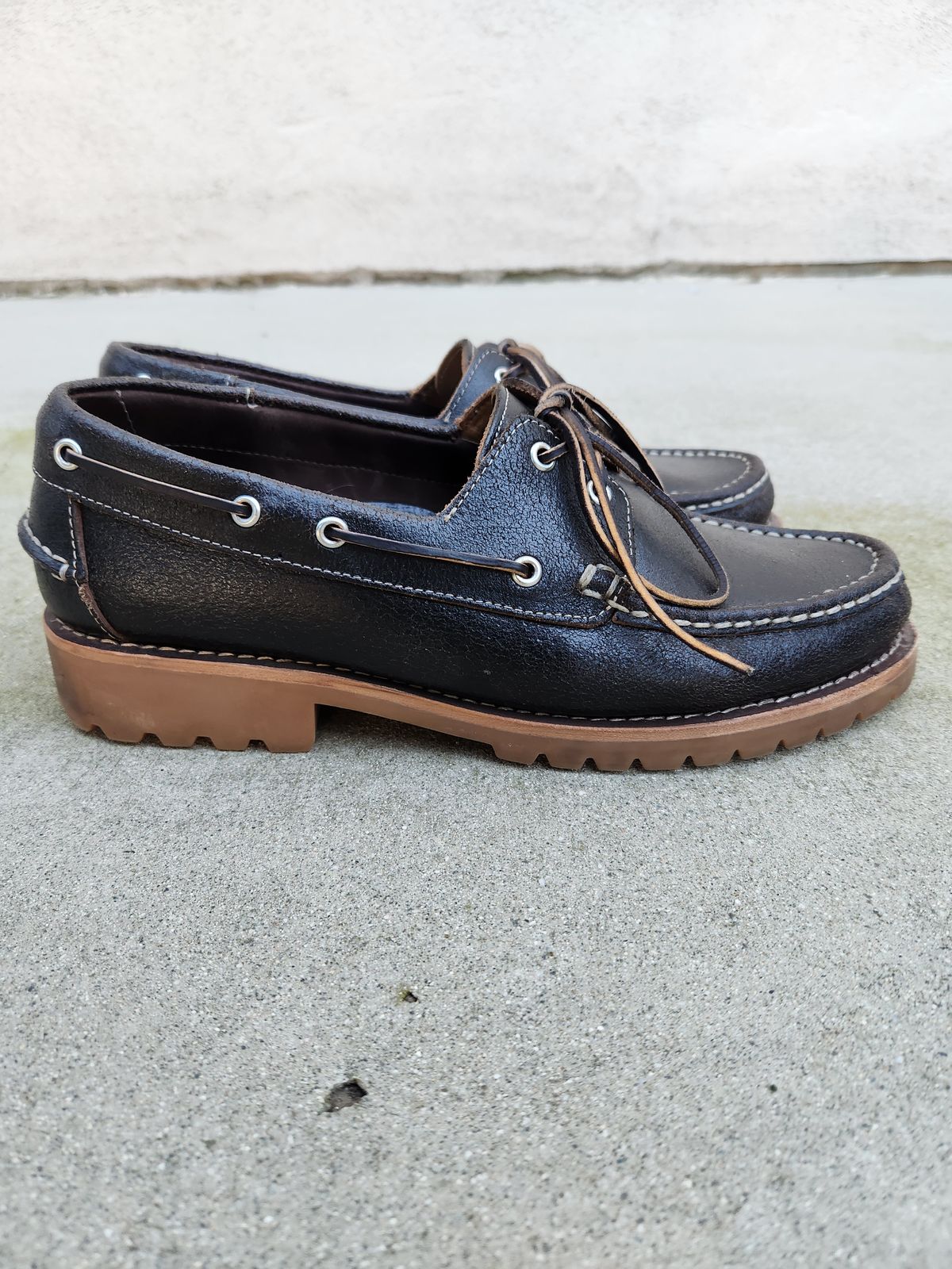 Photo by denimhound on January 6, 2024 of the Thursday Handsewn Loafer in Horween Waxed Cacao.