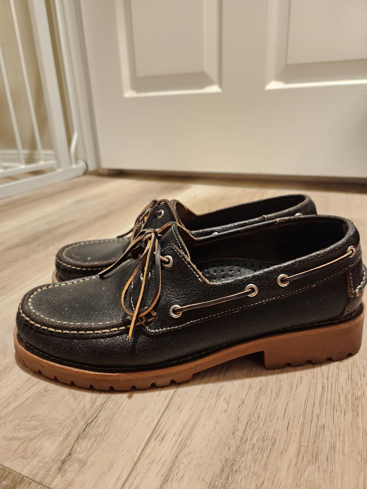 Photo by denimhound on February 6, 2024 of the Thursday Handsewn Loafer in Horween Waxed Cacao.