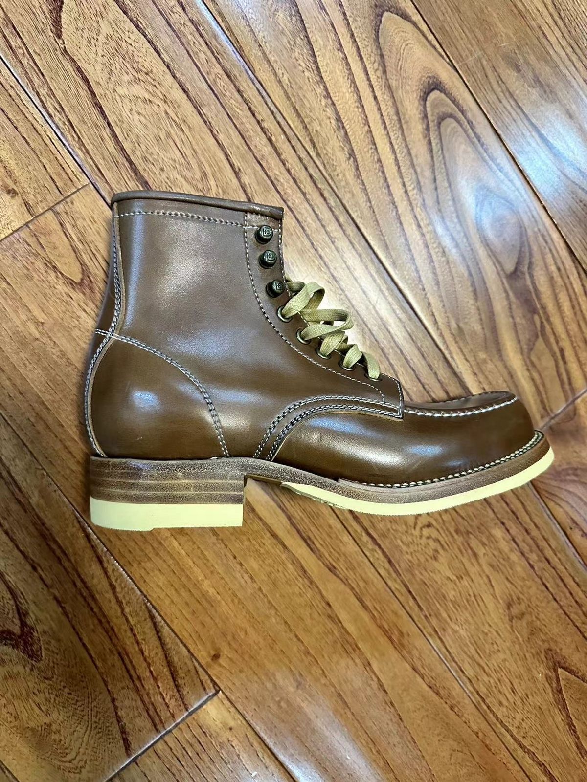Photo by johnlovesboots on October 1, 2023 of the Flame Panda Moc Toe in Shinki Tan Latigo Horsehide.