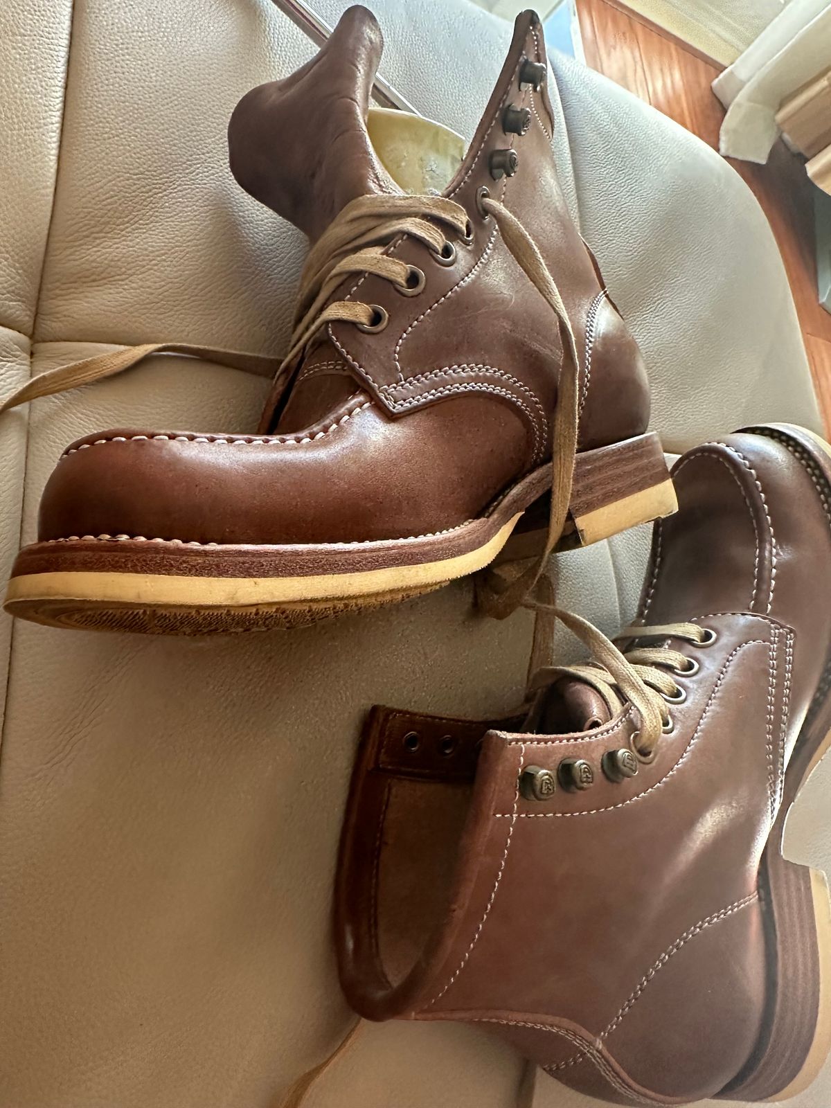 Photo by johnlovesboots on October 20, 2023 of the Flame Panda Moc Toe in Shinki Tan Latigo Horsehide.
