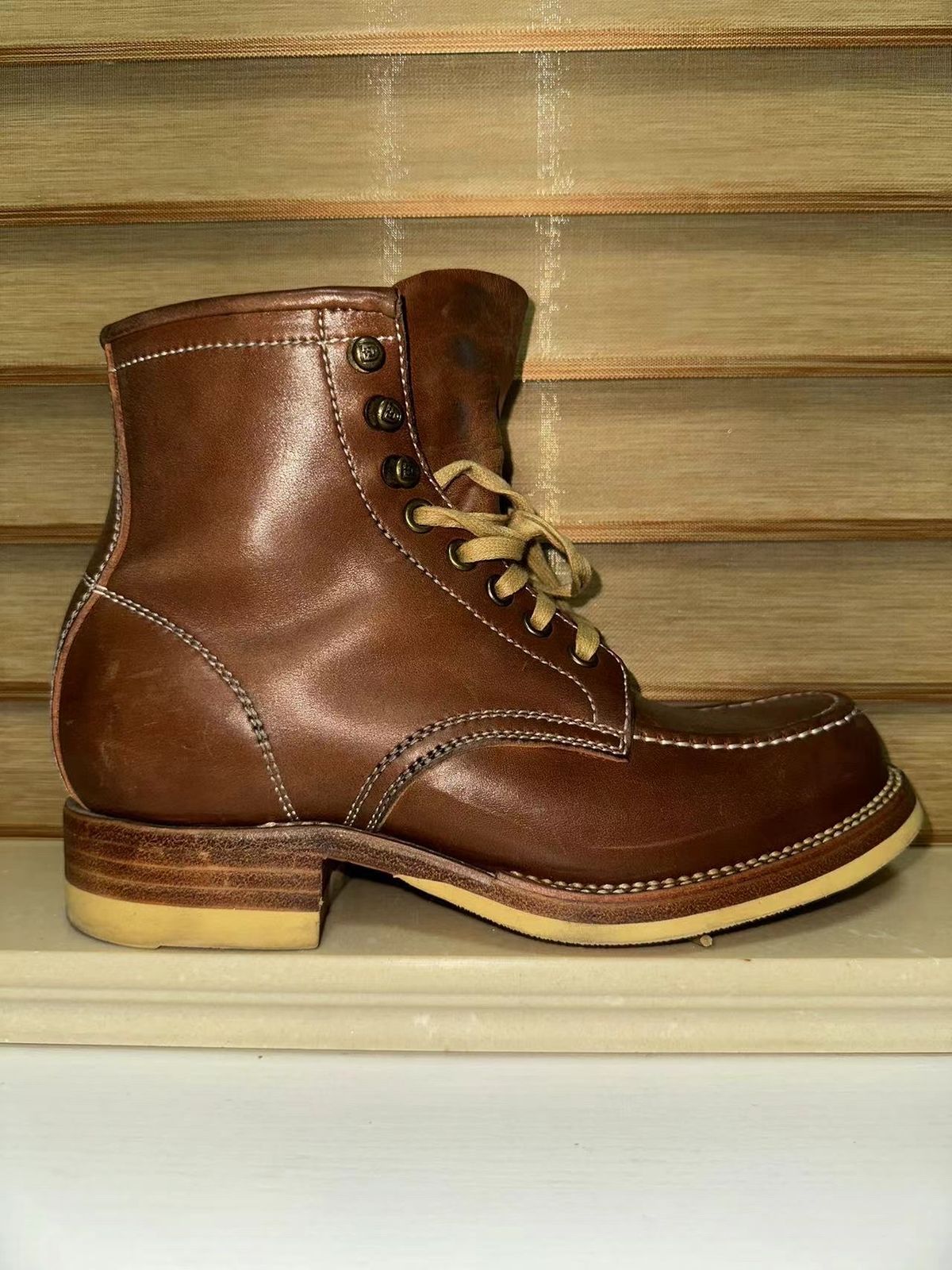 Photo by johnlovesboots on November 2, 2023 of the Flame Panda Moc Toe in Shinki Tan Latigo Horsehide.