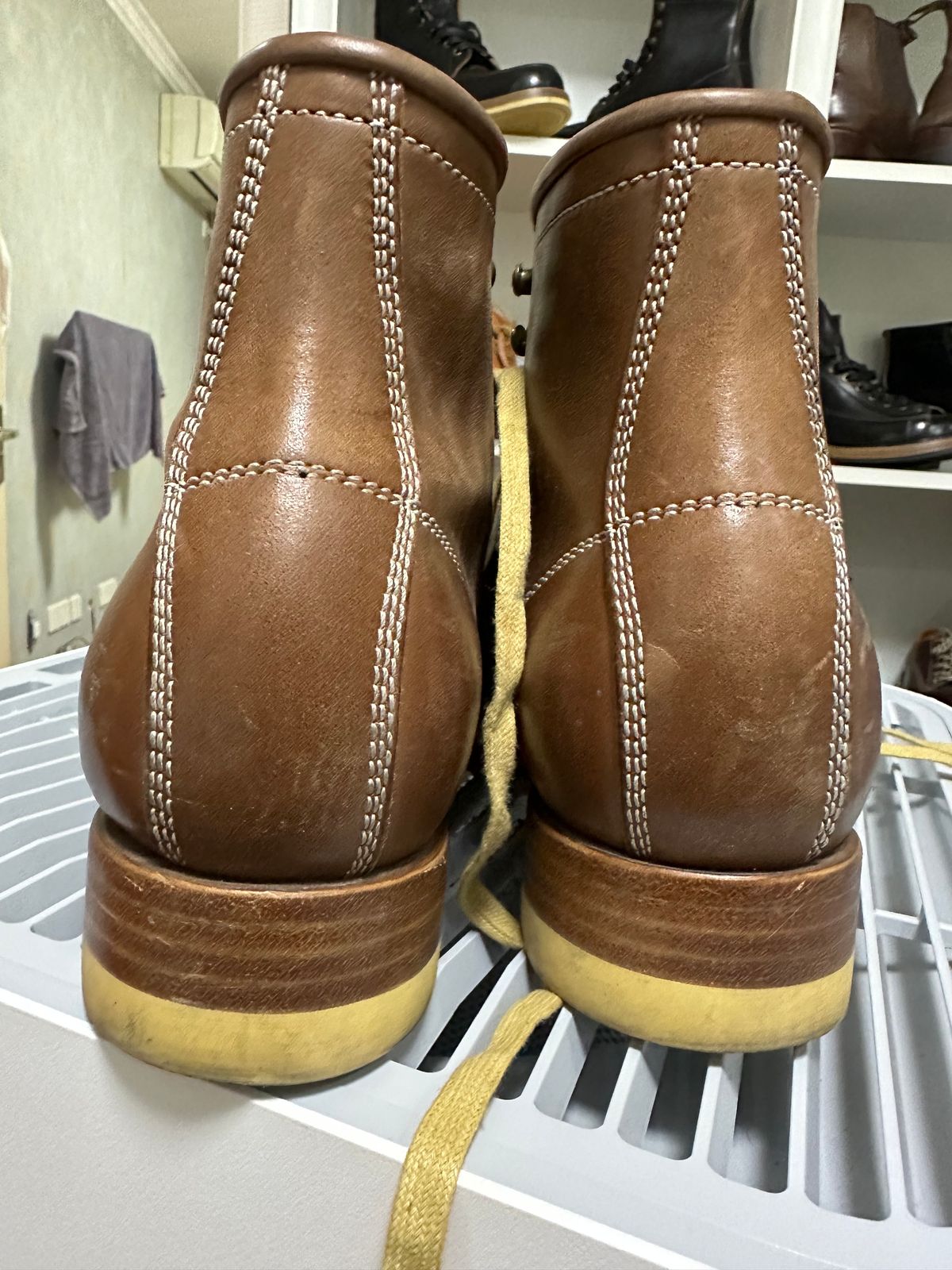 Photo by johnlovesboots on December 4, 2023 of the Flame Panda Moc Toe in Shinki Tan Latigo Horsehide.