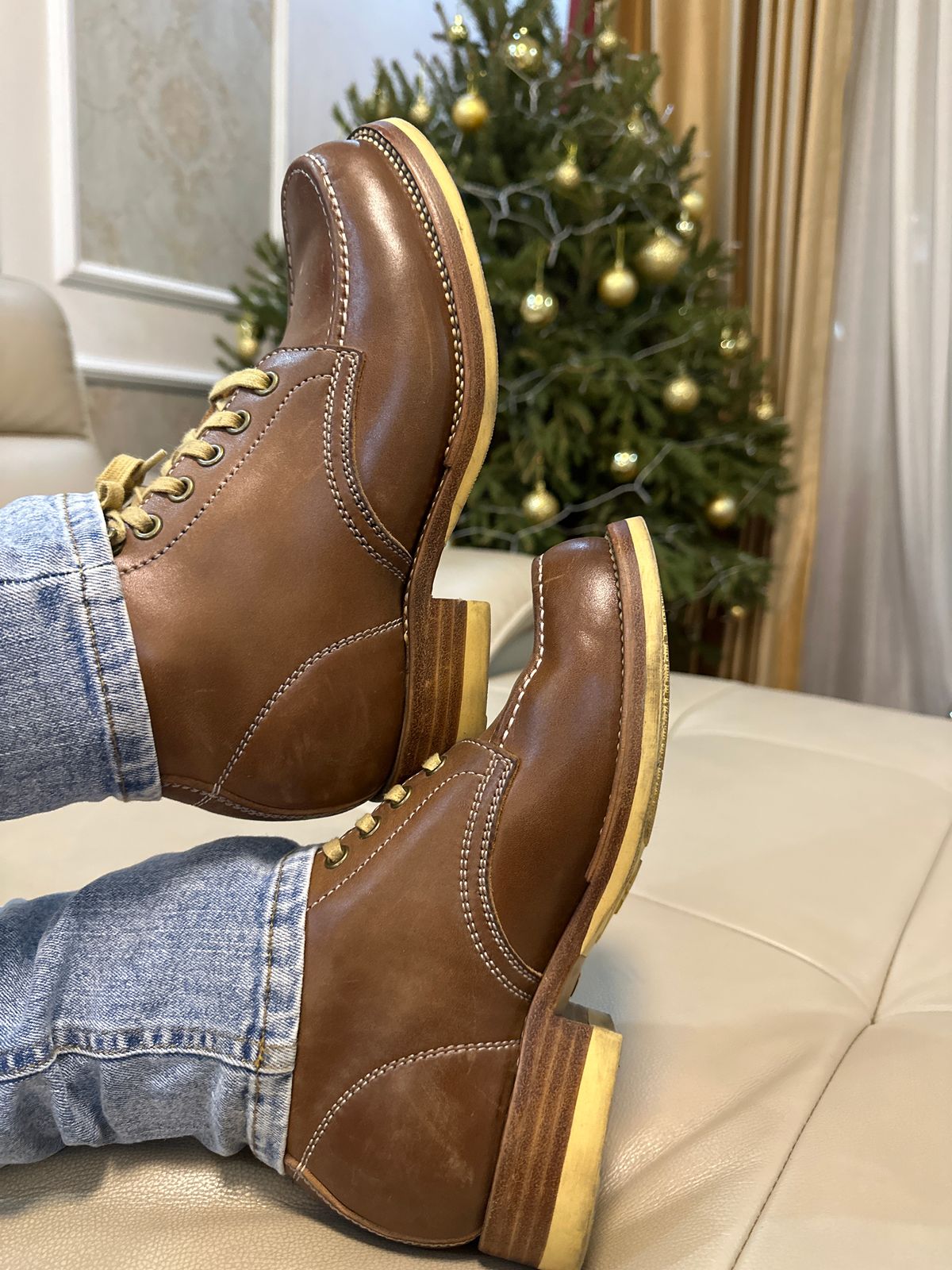Photo by johnlovesboots on December 12, 2023 of the Flame Panda Moc Toe in Shinki Tan Latigo Horsehide.