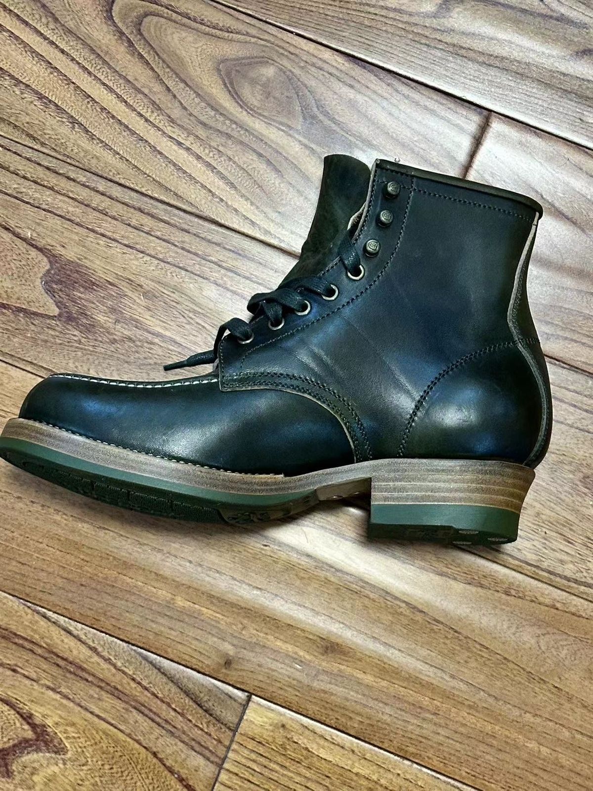 Photo by johnlovesboots on October 1, 2023 of the Flame Panda Moc Toe in Shinki Olive Oiled Horsebutt.