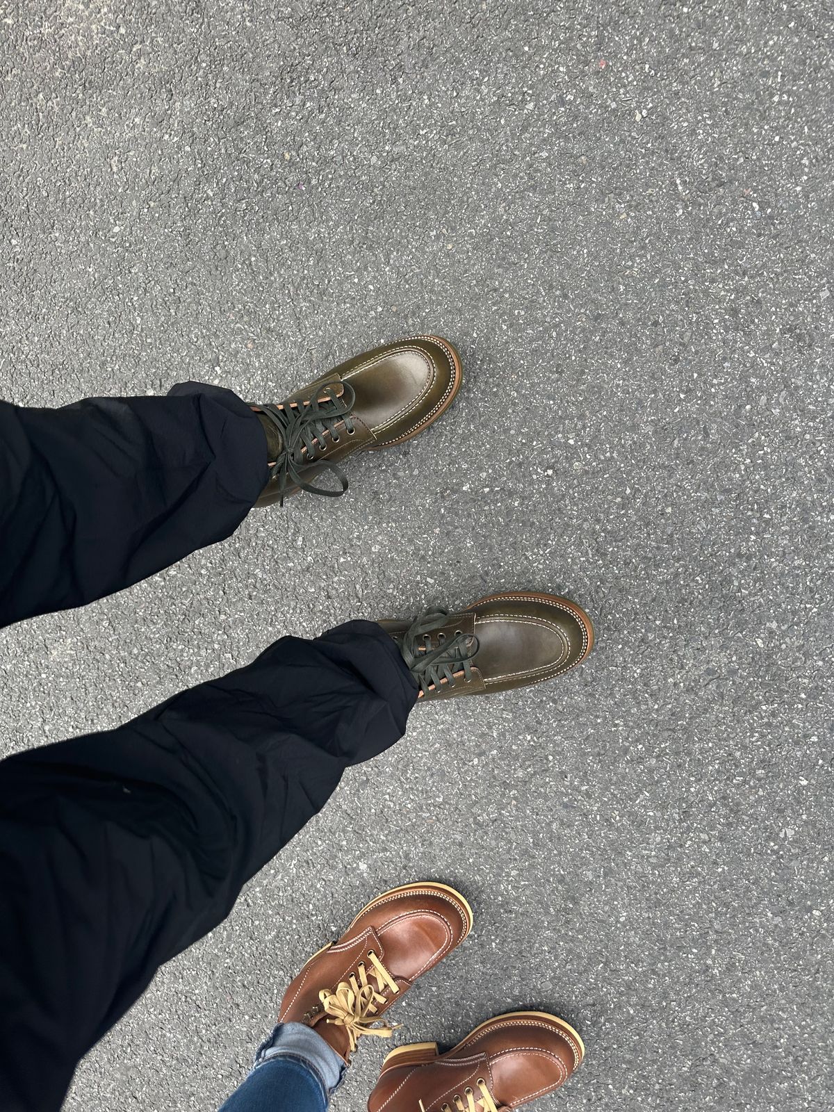 Photo by johnlovesboots on October 2, 2023 of the Flame Panda Moc Toe in Shinki Olive Oiled Horsebutt.