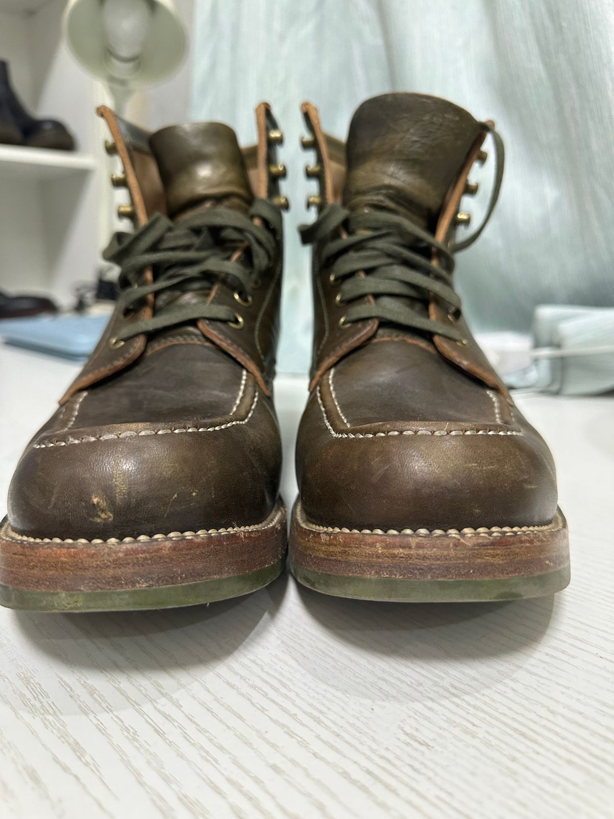 Photo by johnlovesboots on December 4, 2023 of the Flame Panda Moc Toe in Shinki Olive Oiled Horsebutt.