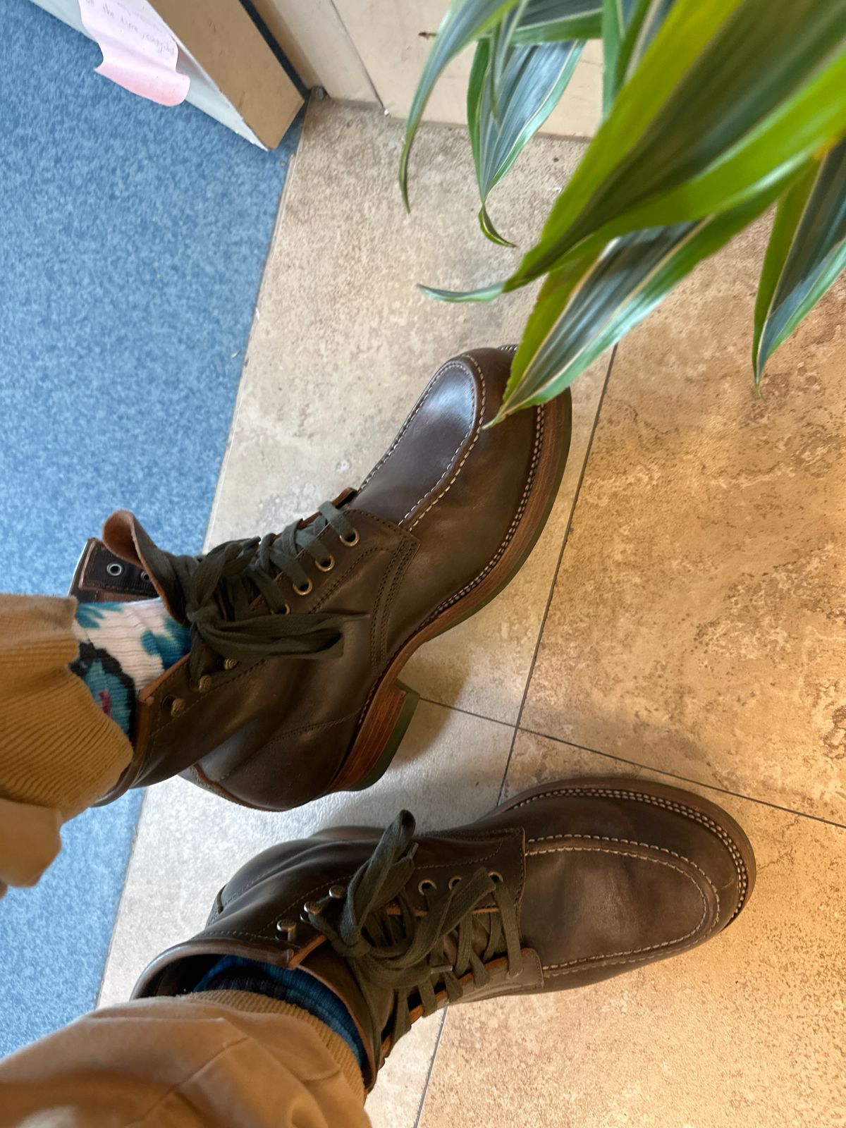 Photo by johnlovesboots on December 5, 2023 of the Flame Panda Moc Toe in Shinki Olive Oiled Horsebutt.